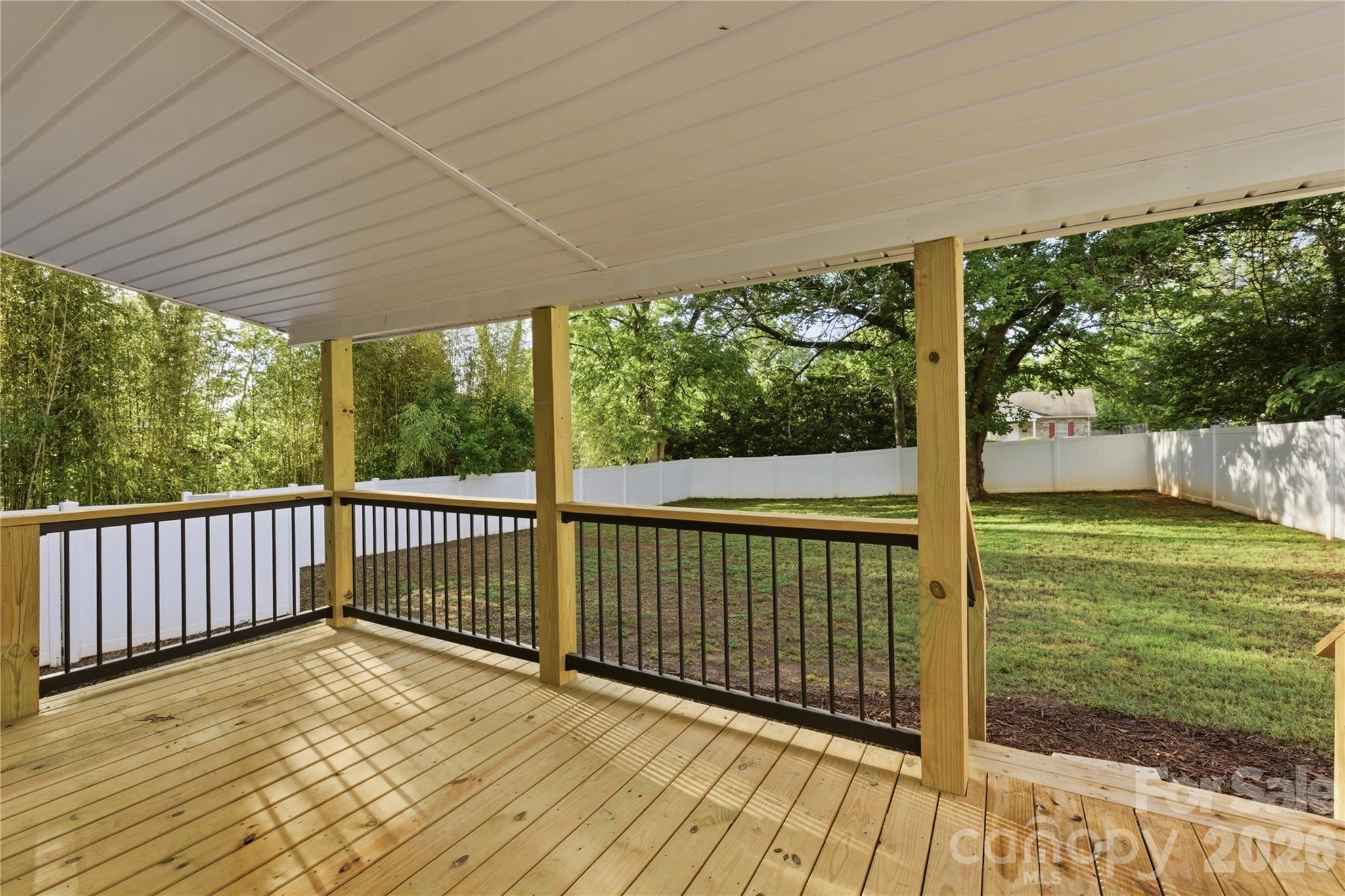 1226 1st Avenue Place NW — Hickory