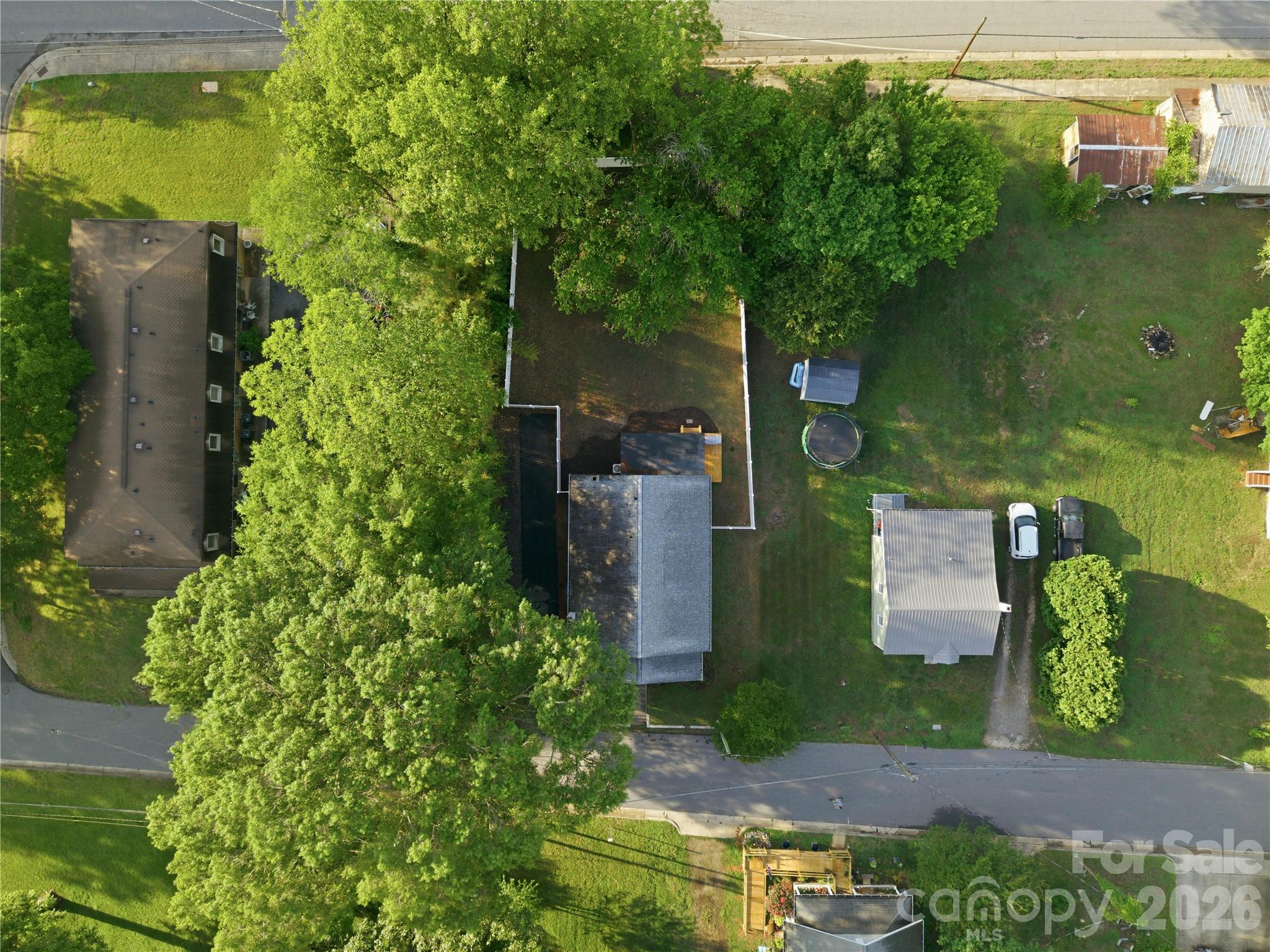 1226 1st Avenue Place NW — Hickory