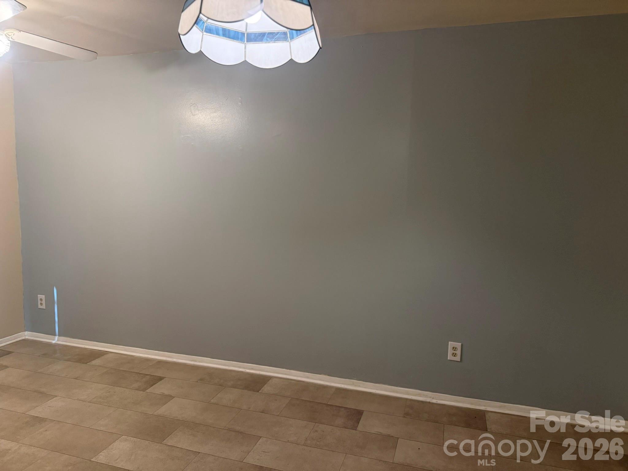 4915 Malibu Drive — Charlotte