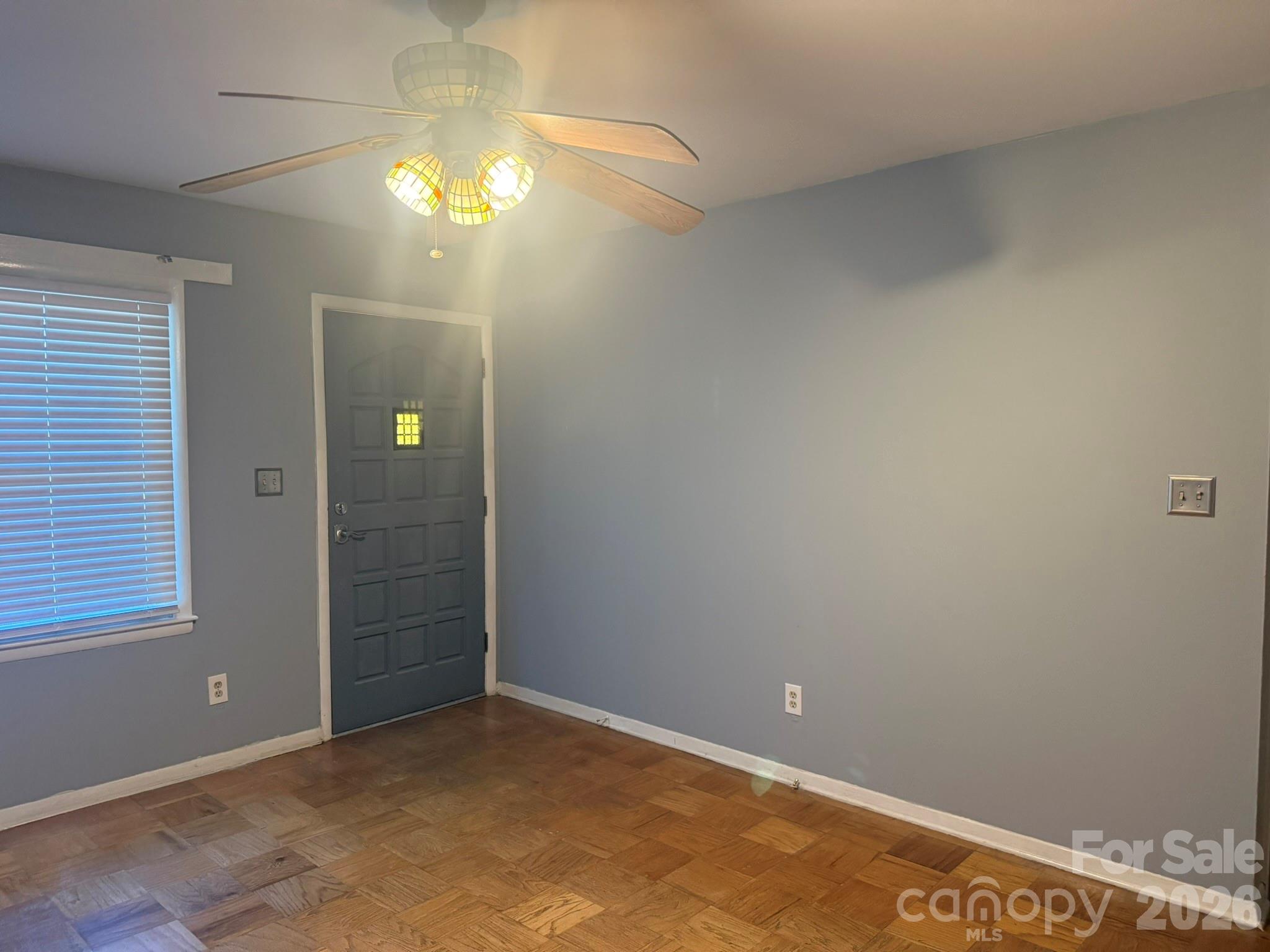 4915 Malibu Drive — Charlotte