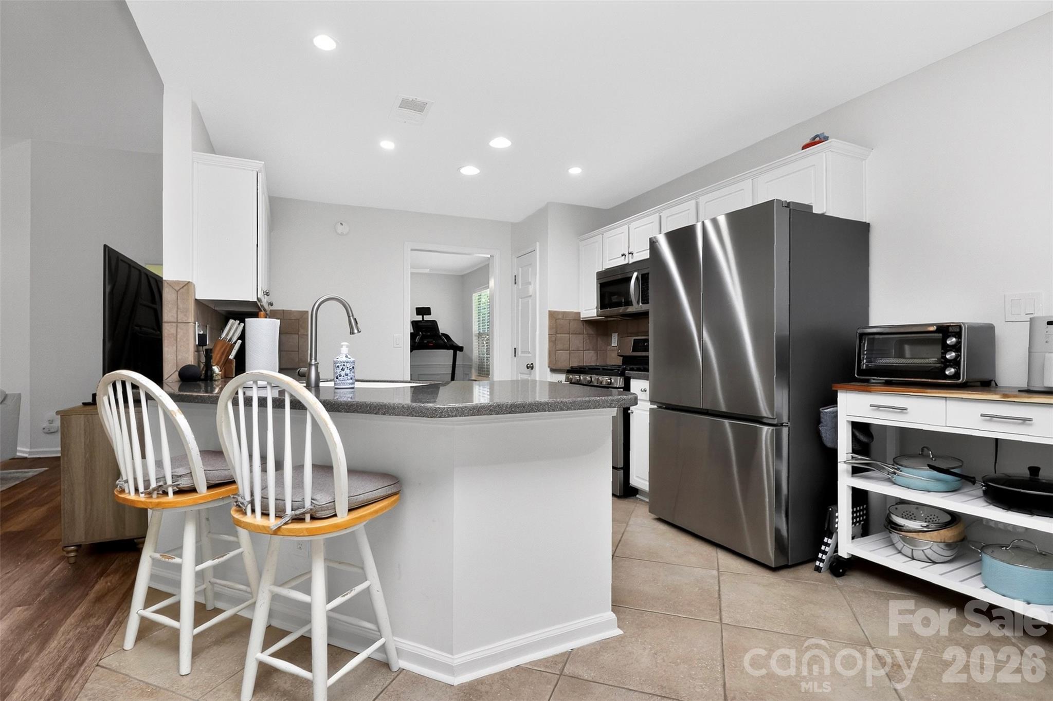 11542 Laurel View Drive — Charlotte