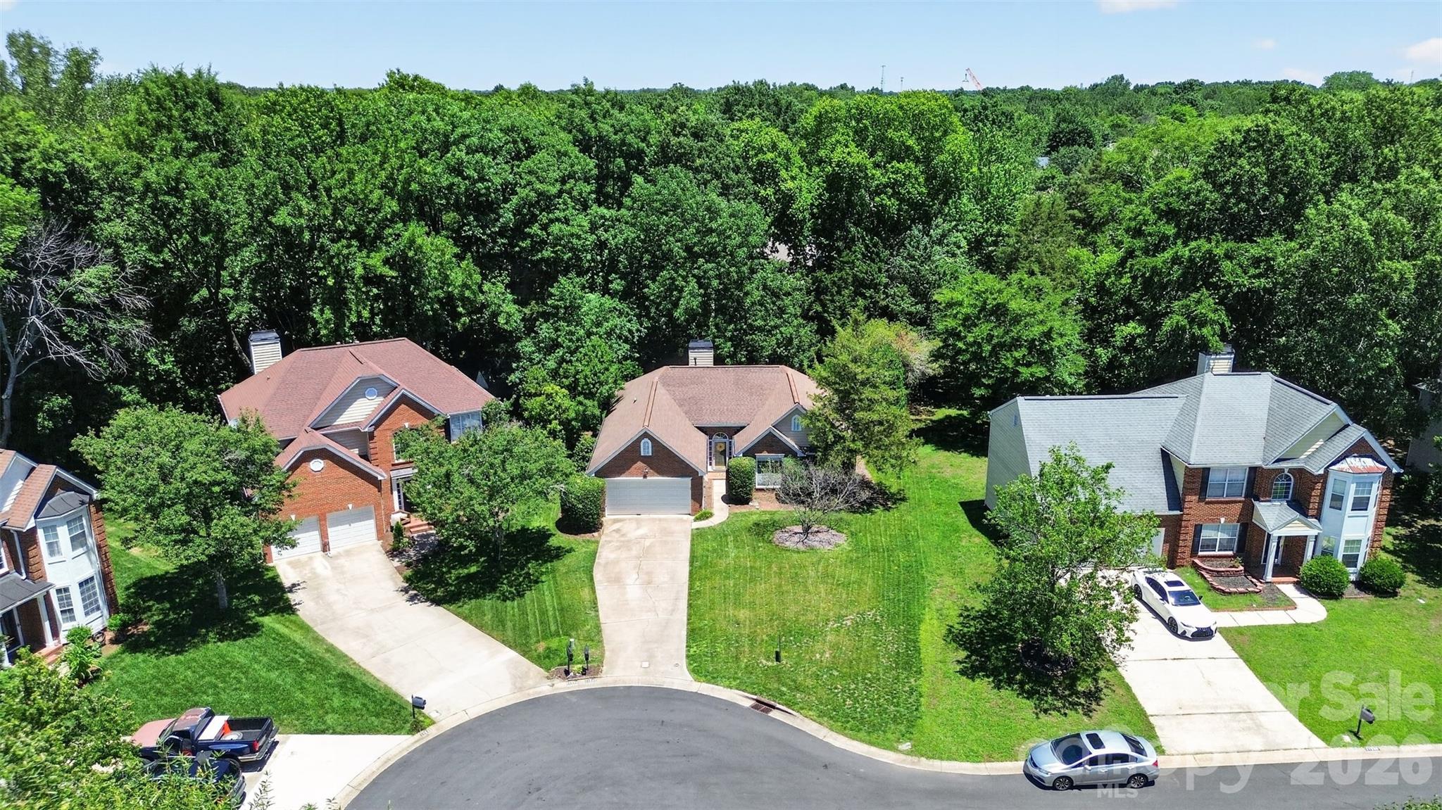 11542 Laurel View Drive — Charlotte