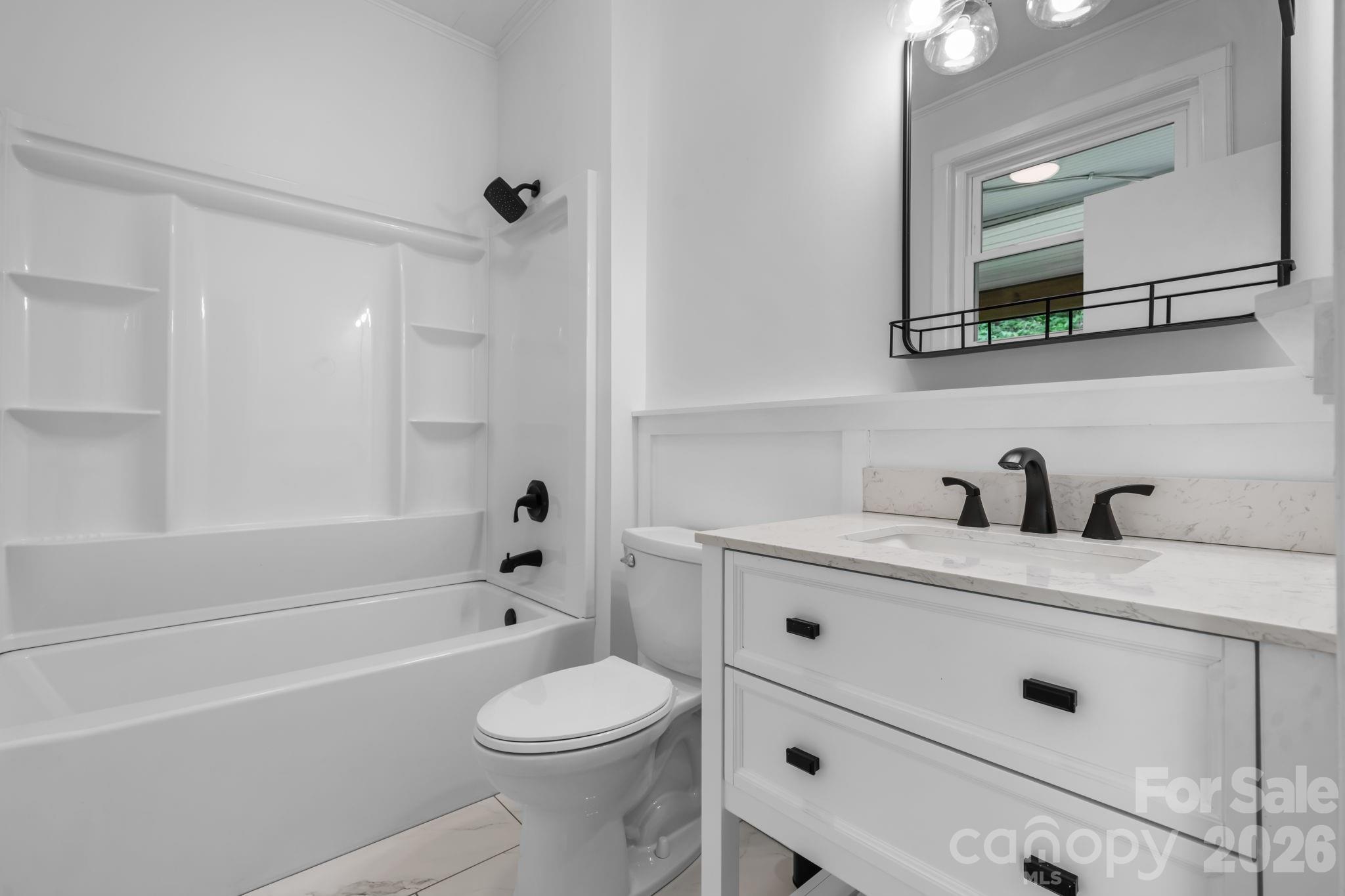 436 Hibriten Drive SE — Lenoir