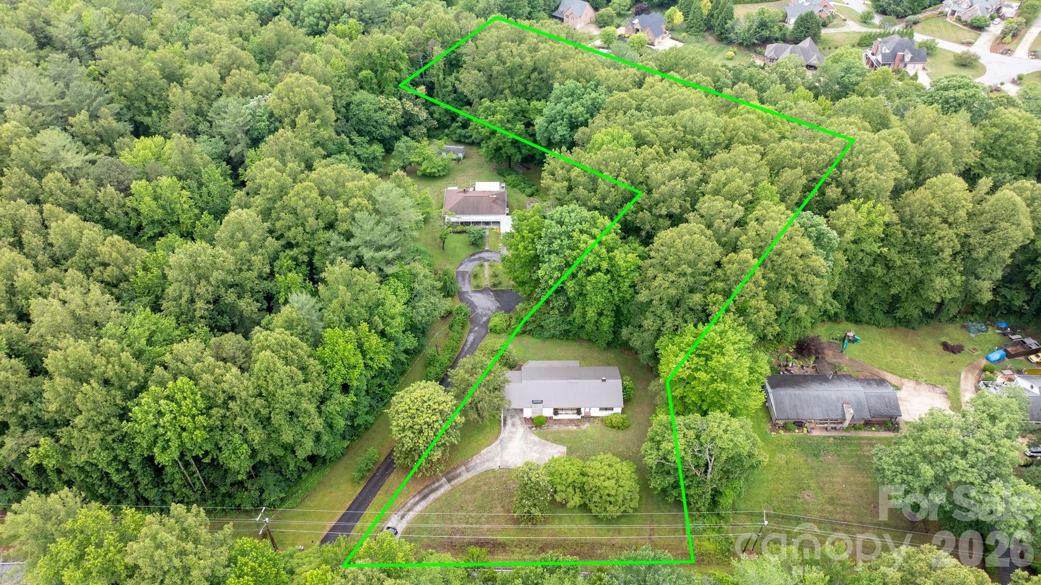 436 Hibriten Drive SE — Lenoir