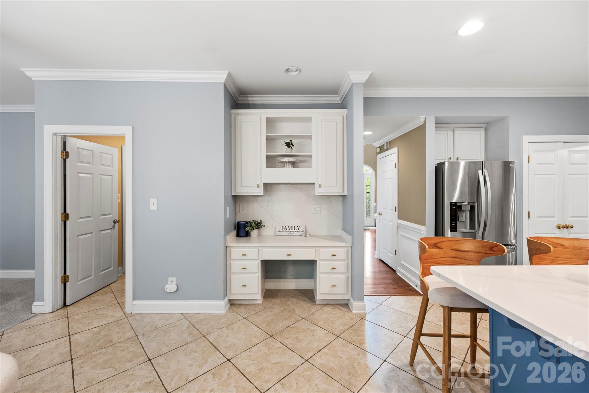2832 Shady Reach Lane — Charlotte