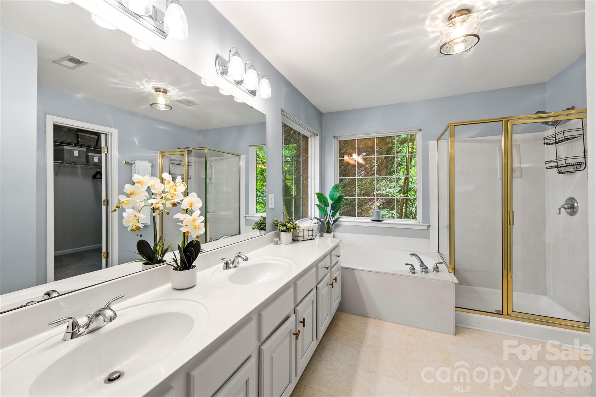 2832 Shady Reach Lane — Charlotte