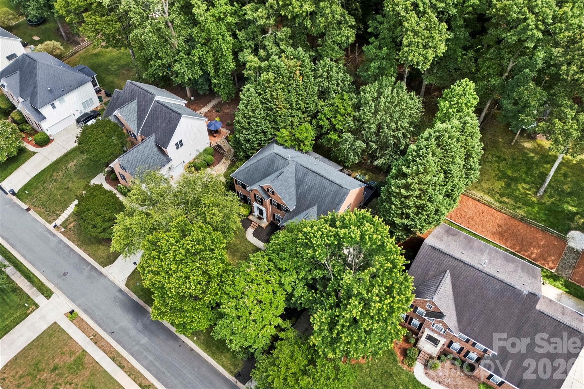 2832 Shady Reach Lane — Charlotte