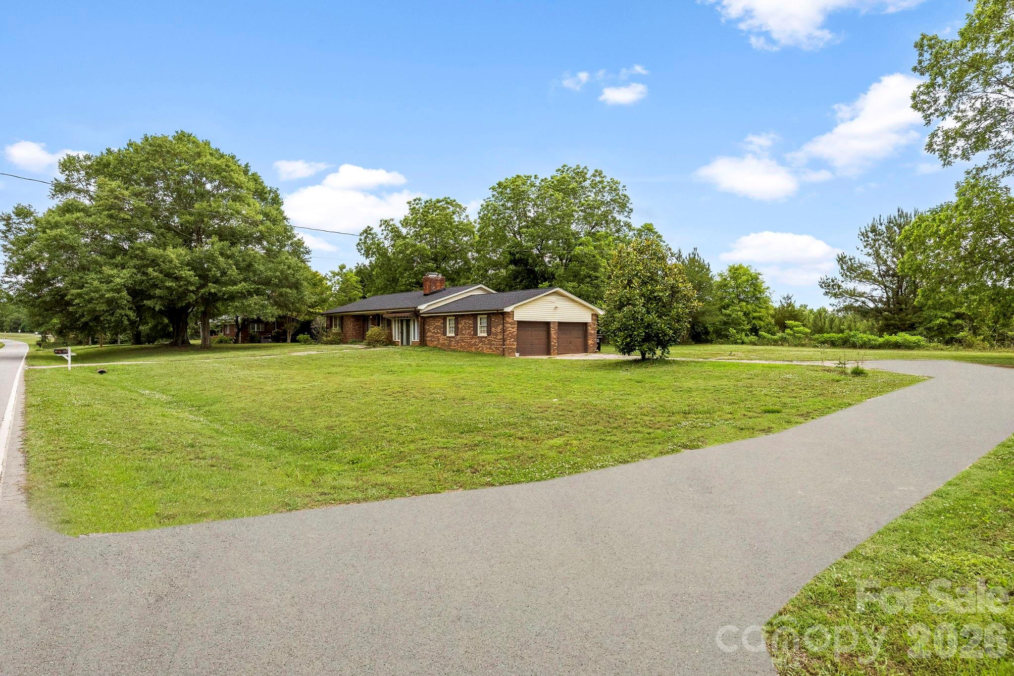 2829 Bettis Road — Grover