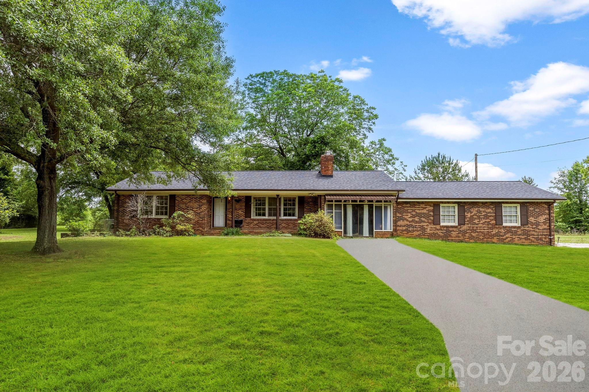 2829 Bettis Road — Grover