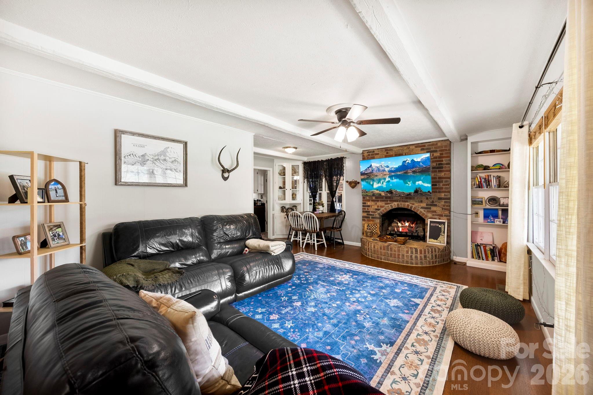 2829 Bettis Road — Grover