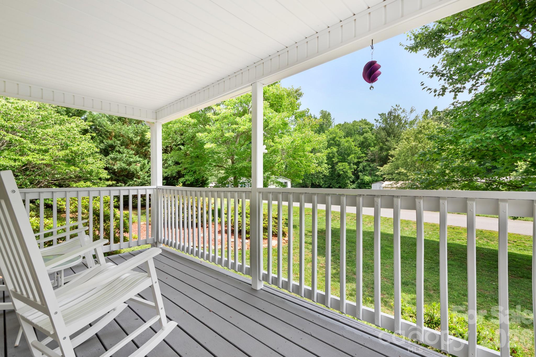 6075 Clearbrook Lane — Iron Station