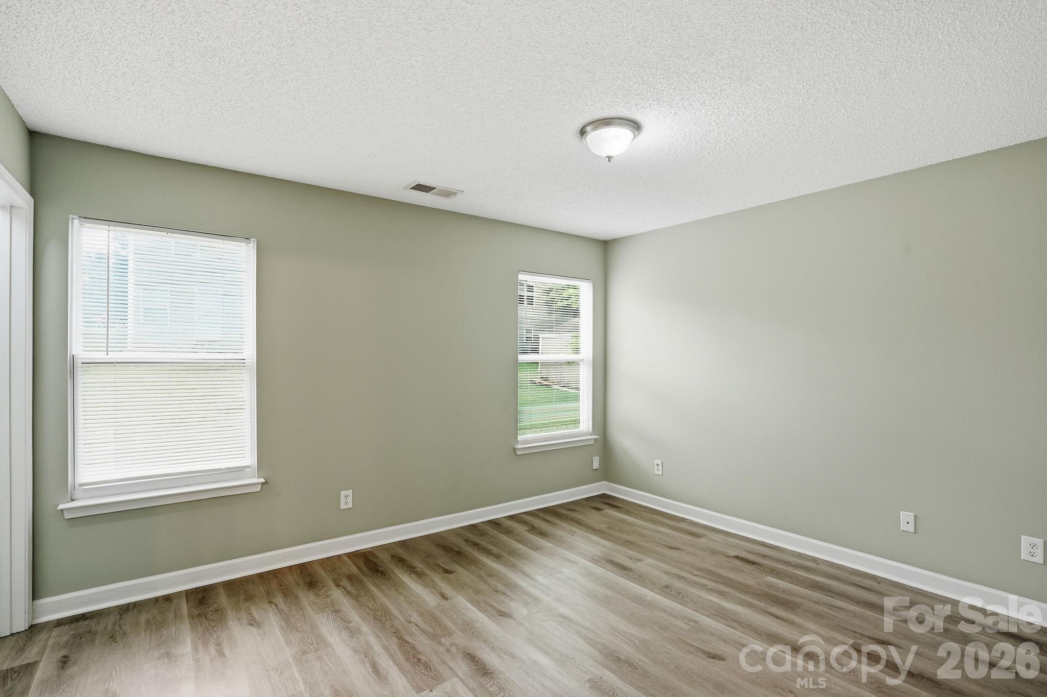 2306 Jordi Way — Charlotte
