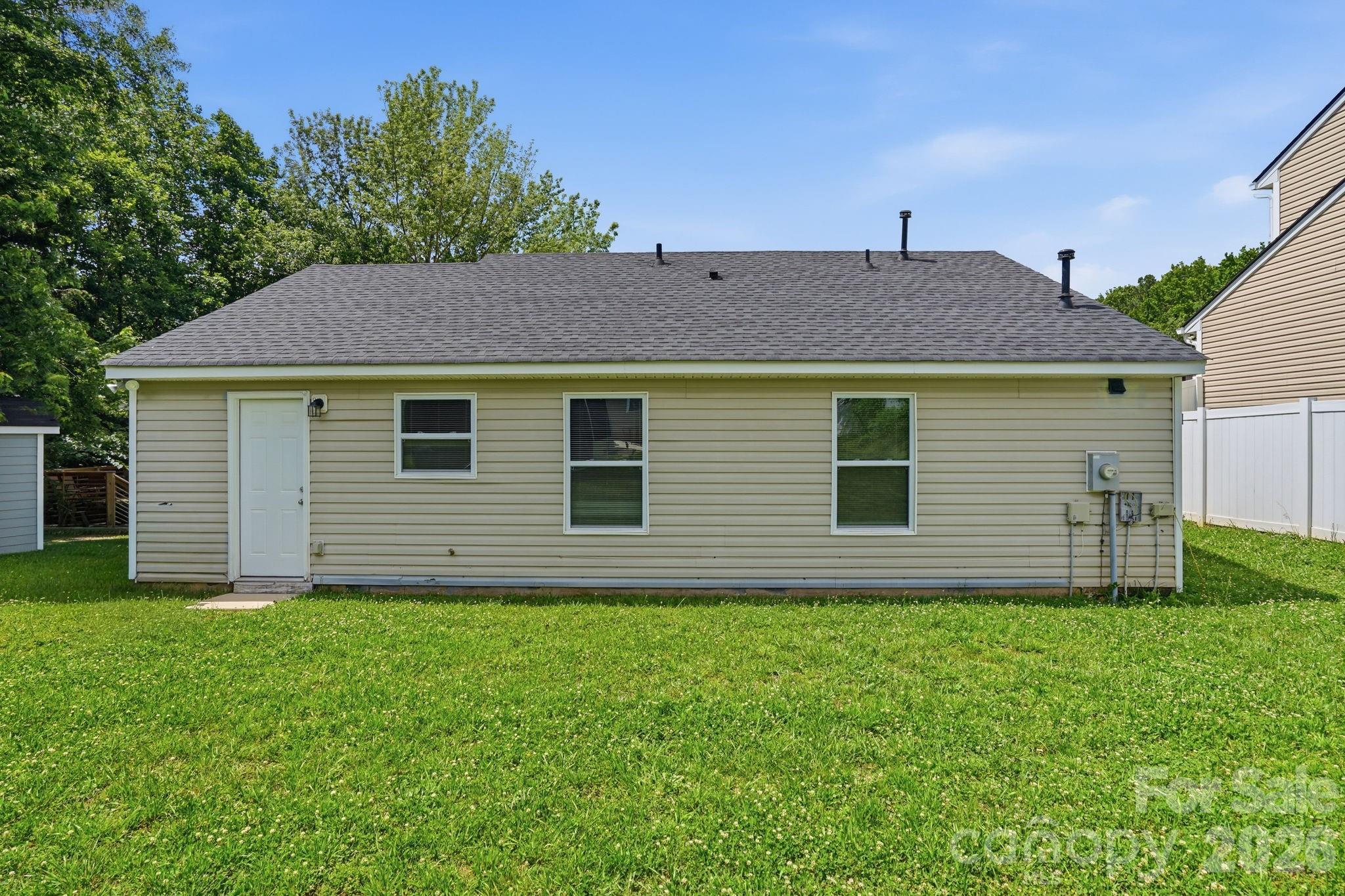 2306 Jordi Way — Charlotte