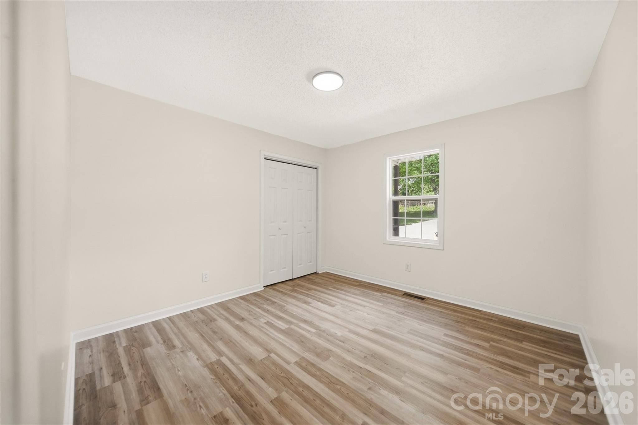 30 Lakeside Avenue — Granite Falls