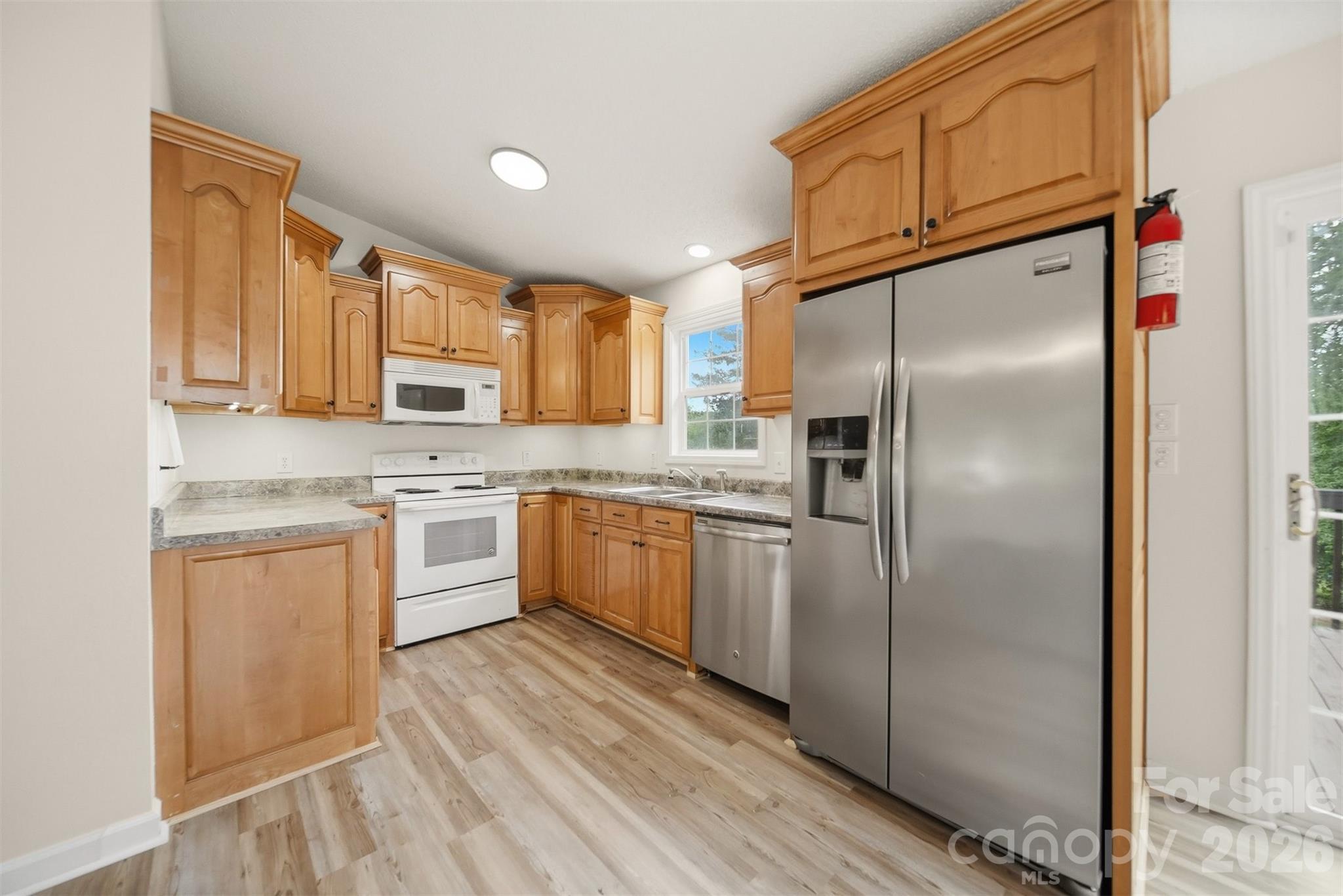 30 Lakeside Avenue — Granite Falls