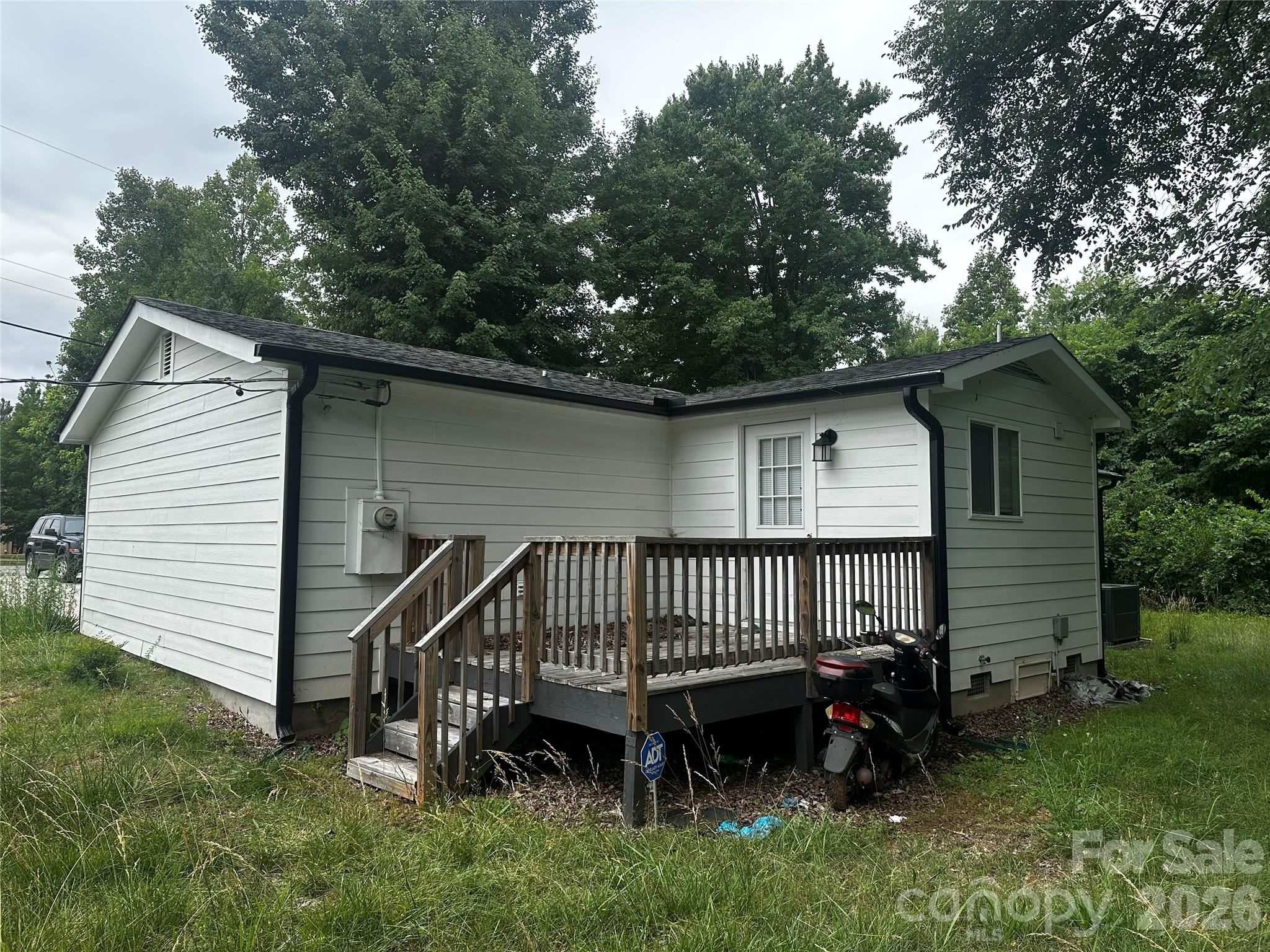1206 Nealtown Road — Greensboro