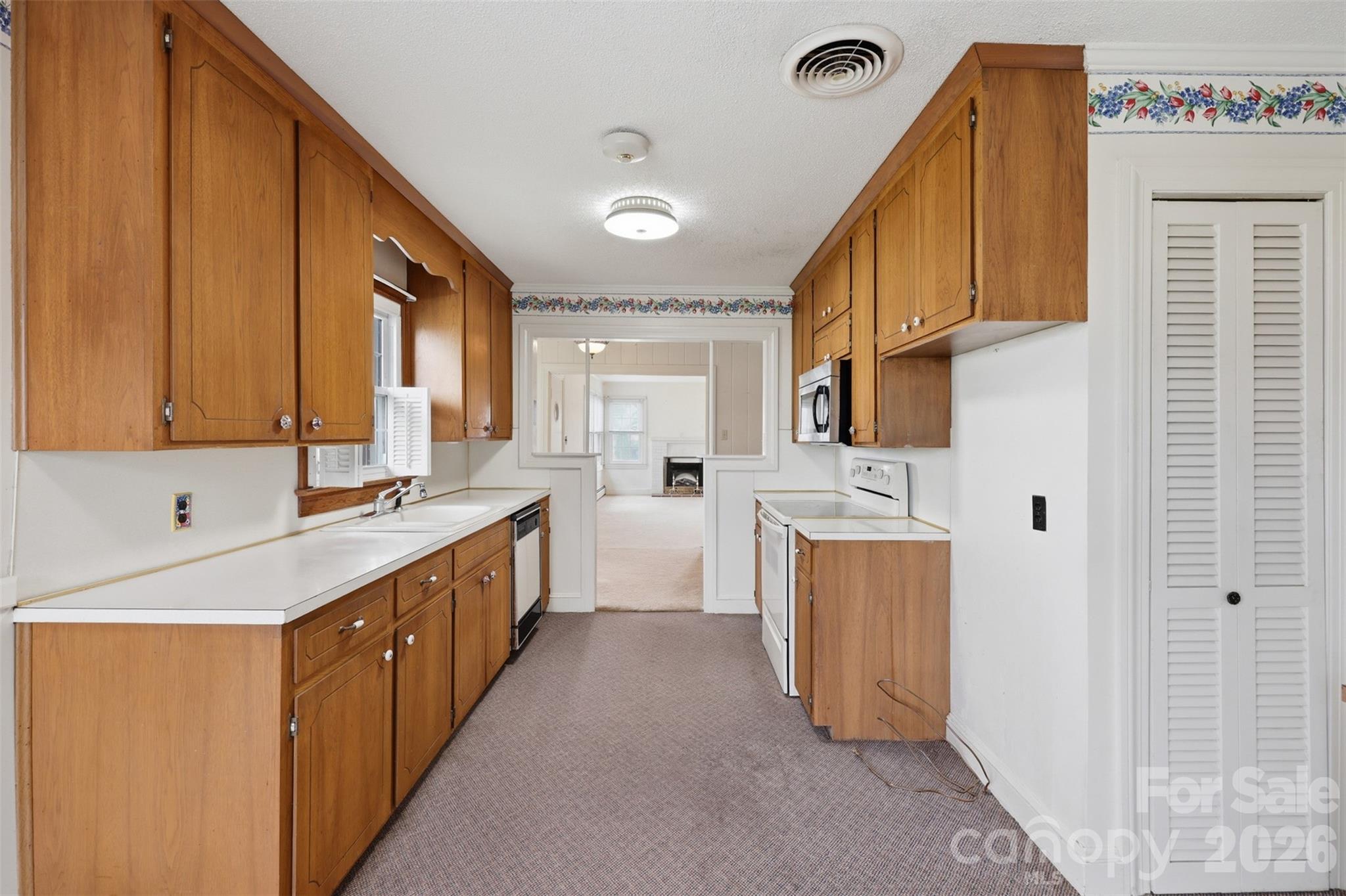3631 Taylorsville Highway — Statesville
