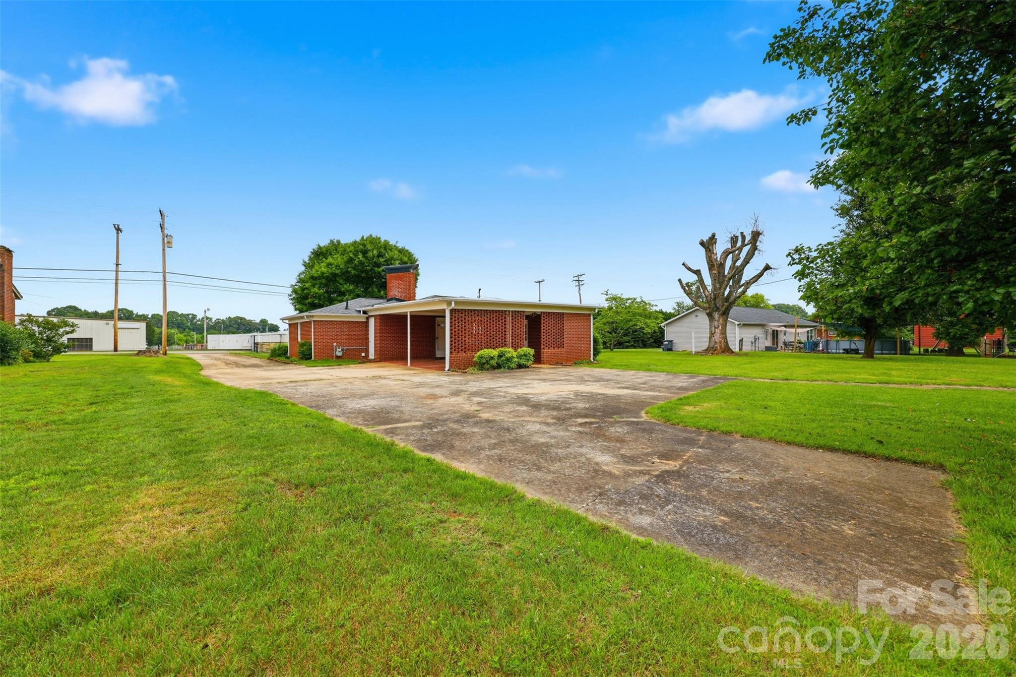 3631 Taylorsville Highway — Statesville