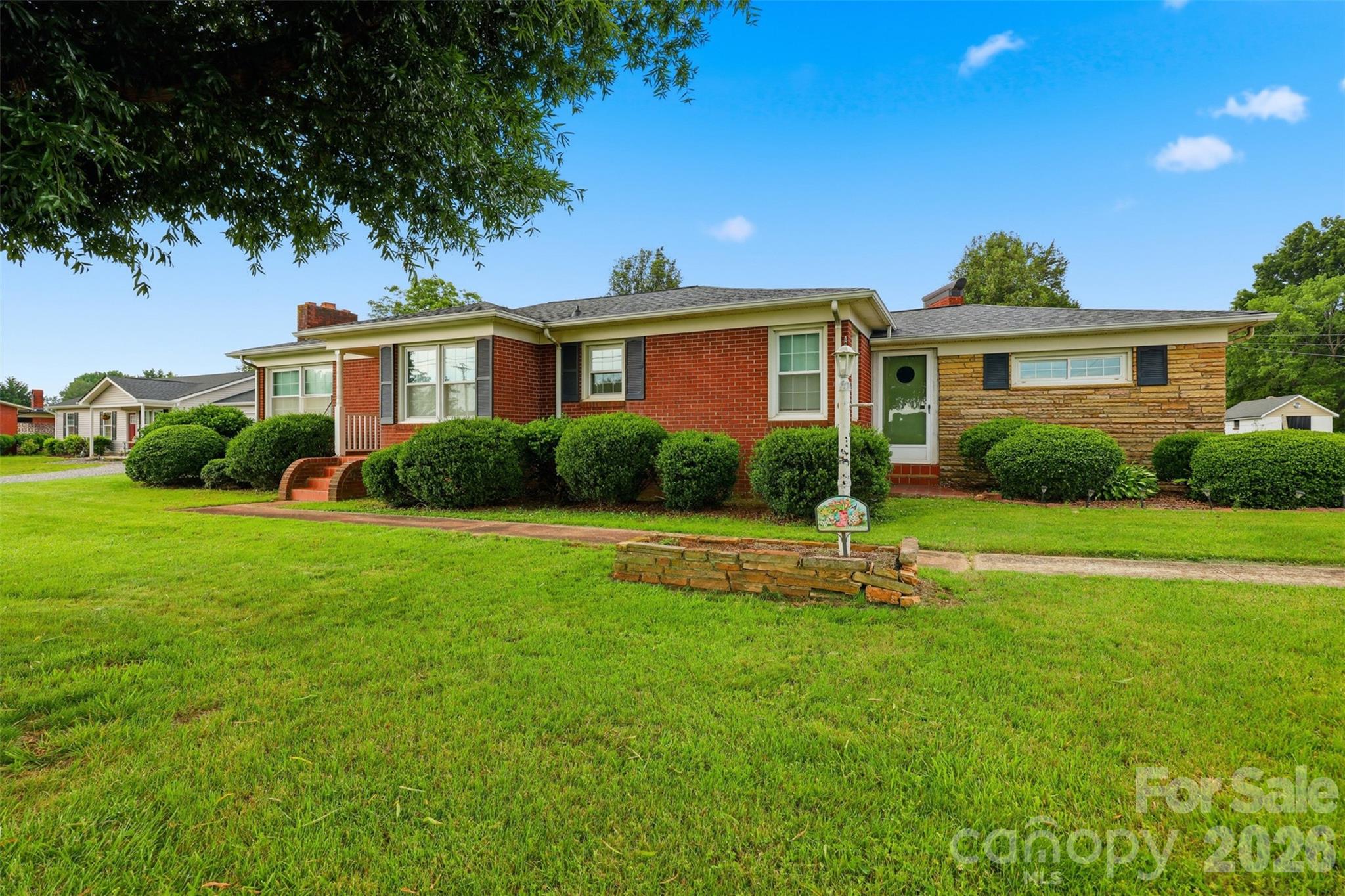 3631 Taylorsville Highway — Statesville