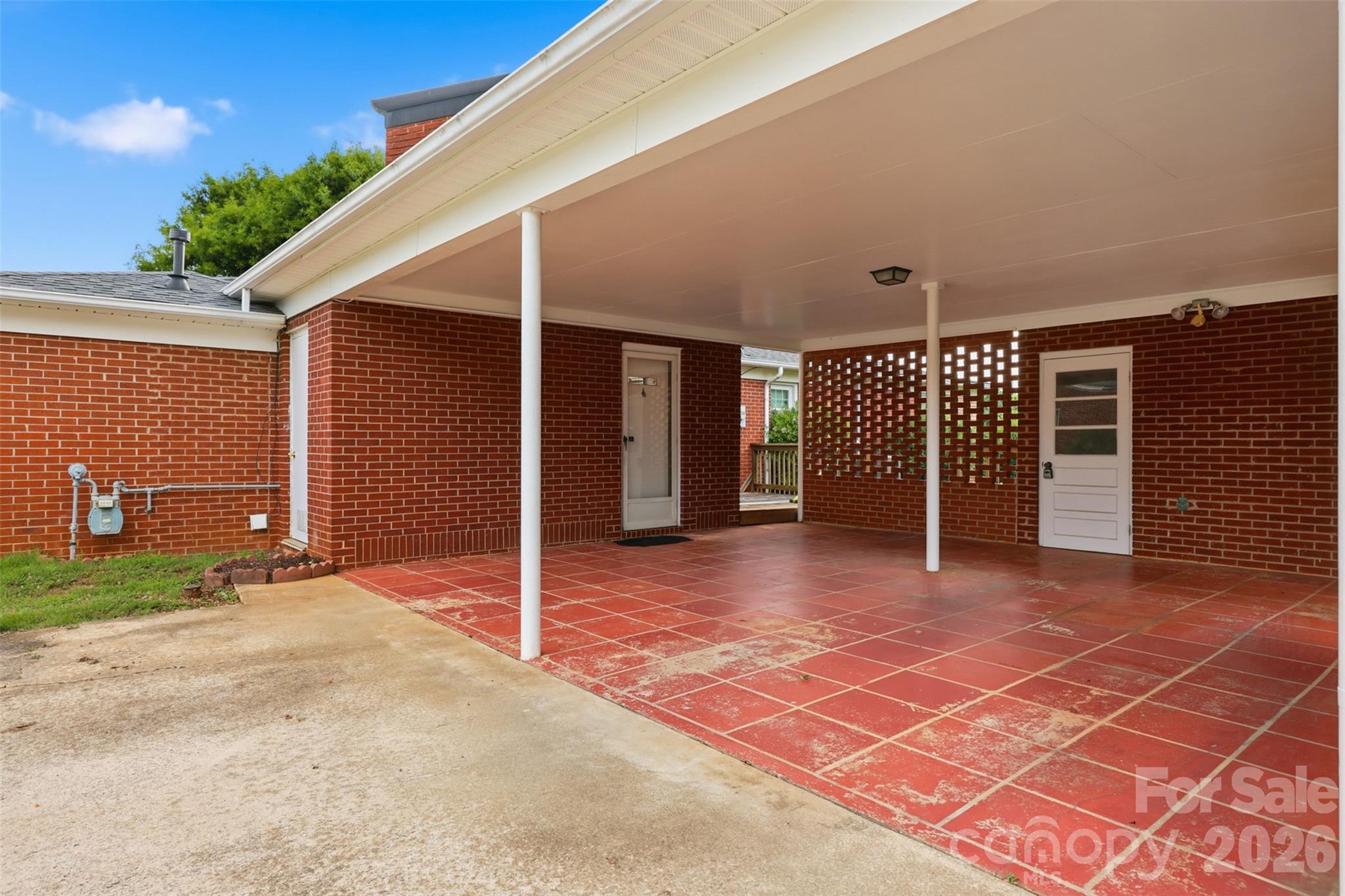 3631 Taylorsville Highway — Statesville
