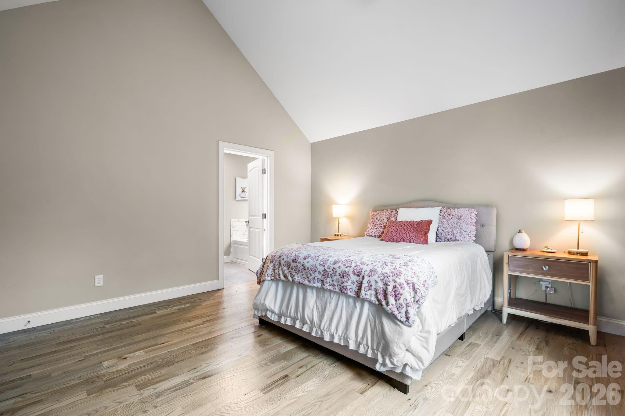 124 Maplewood Court — Hudson