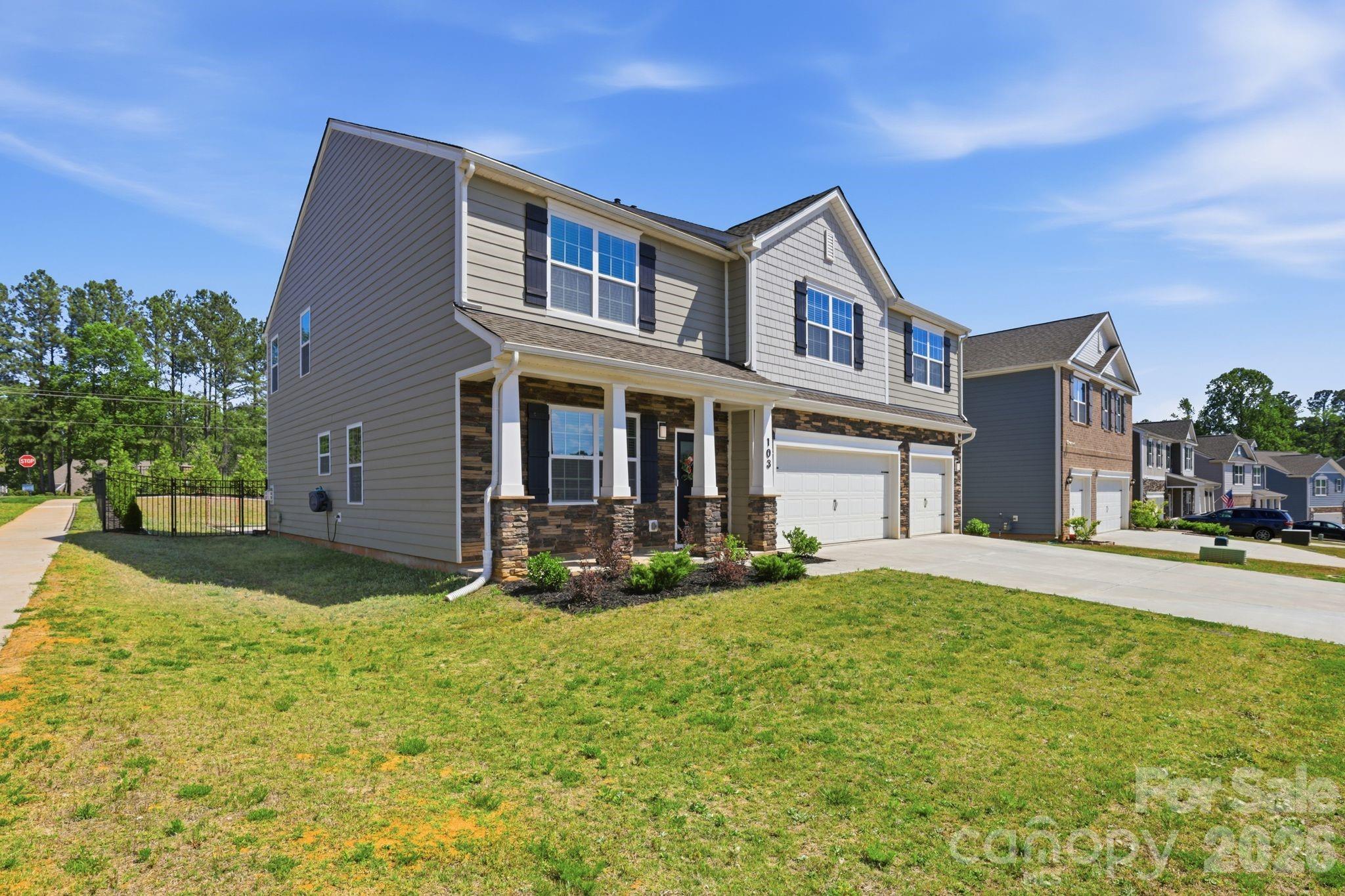 103 Edgehill Court — Troutman
