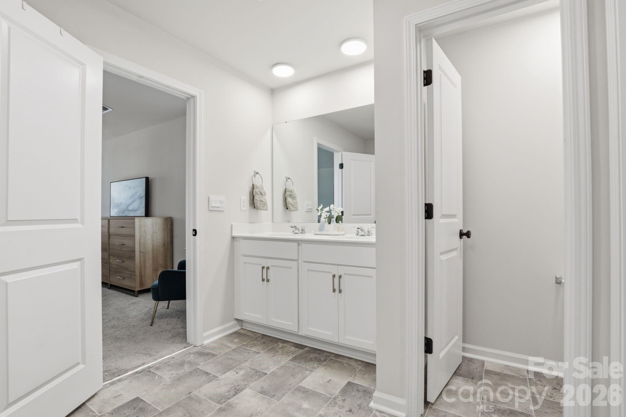 103 Edgehill Court — Troutman