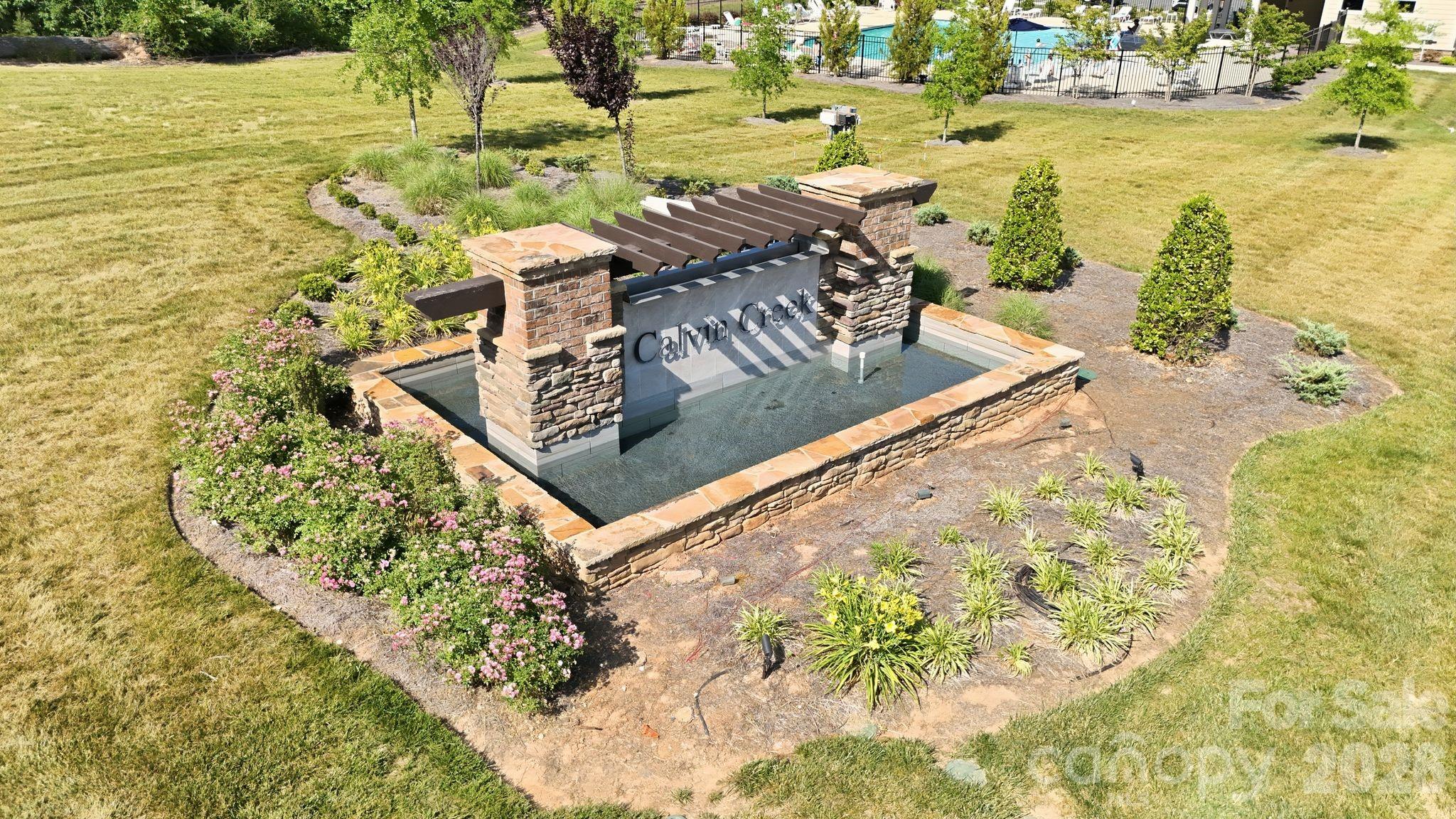 103 Edgehill Court — Troutman