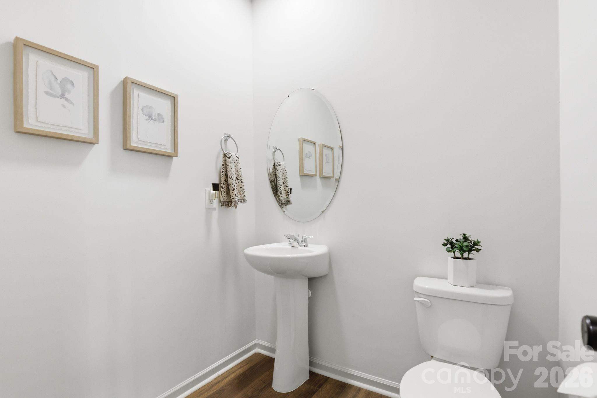 103 Edgehill Court — Troutman