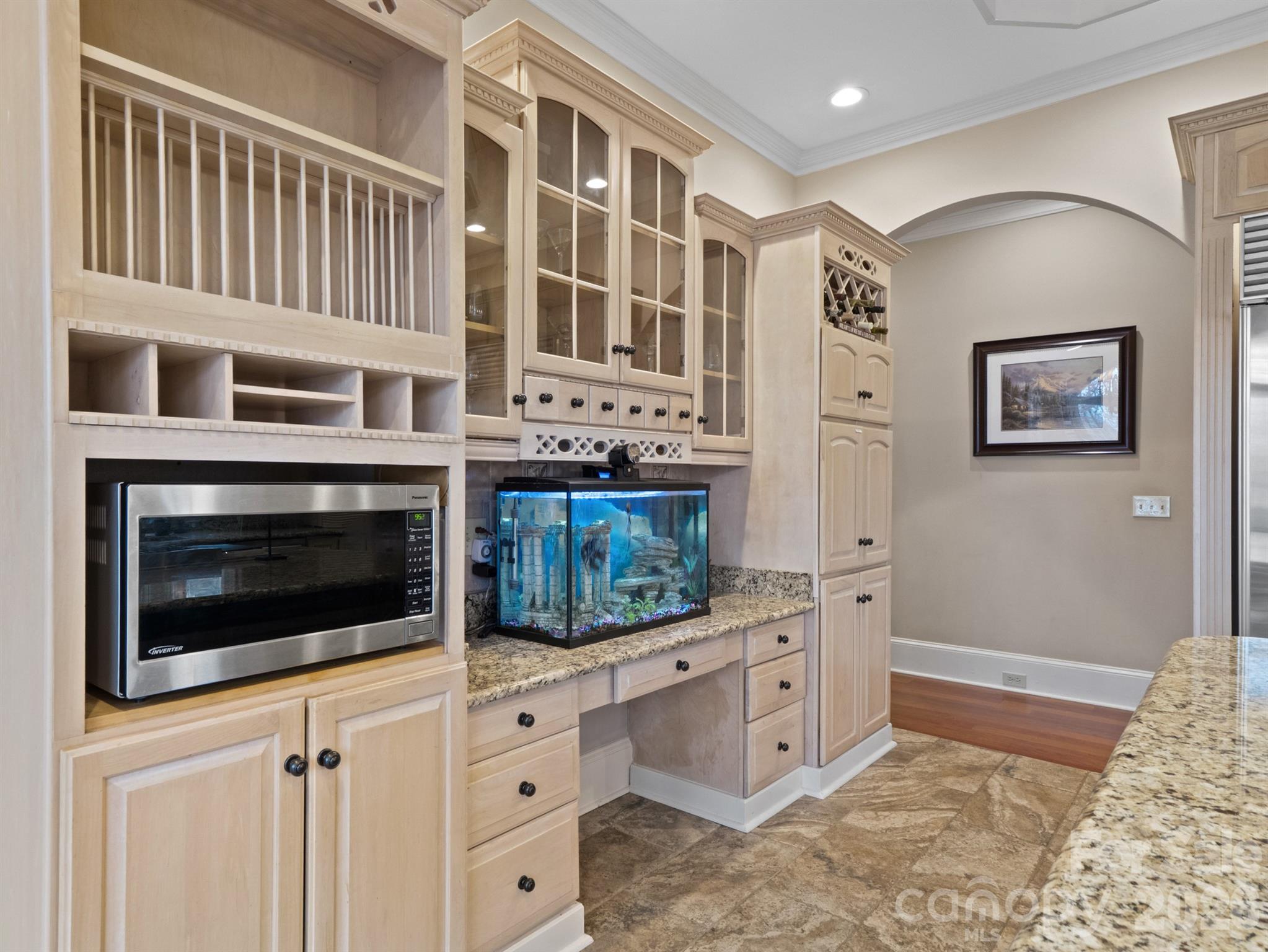 1090 N Saunders Drive — Catawba