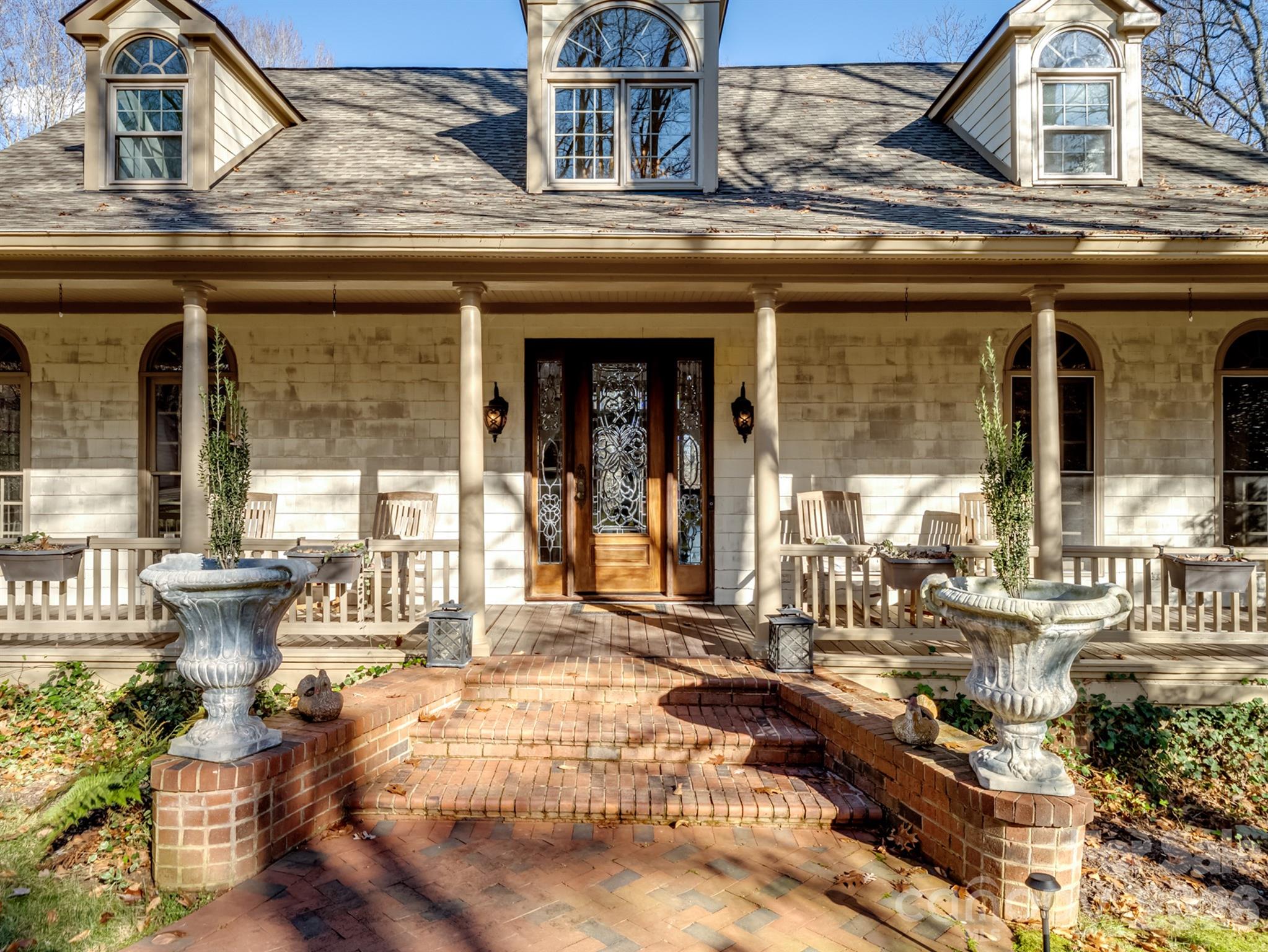 1090 N Saunders Drive — Catawba