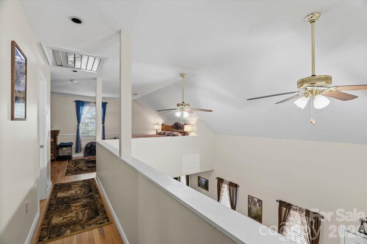 122 Arnold Heights — Waynesville