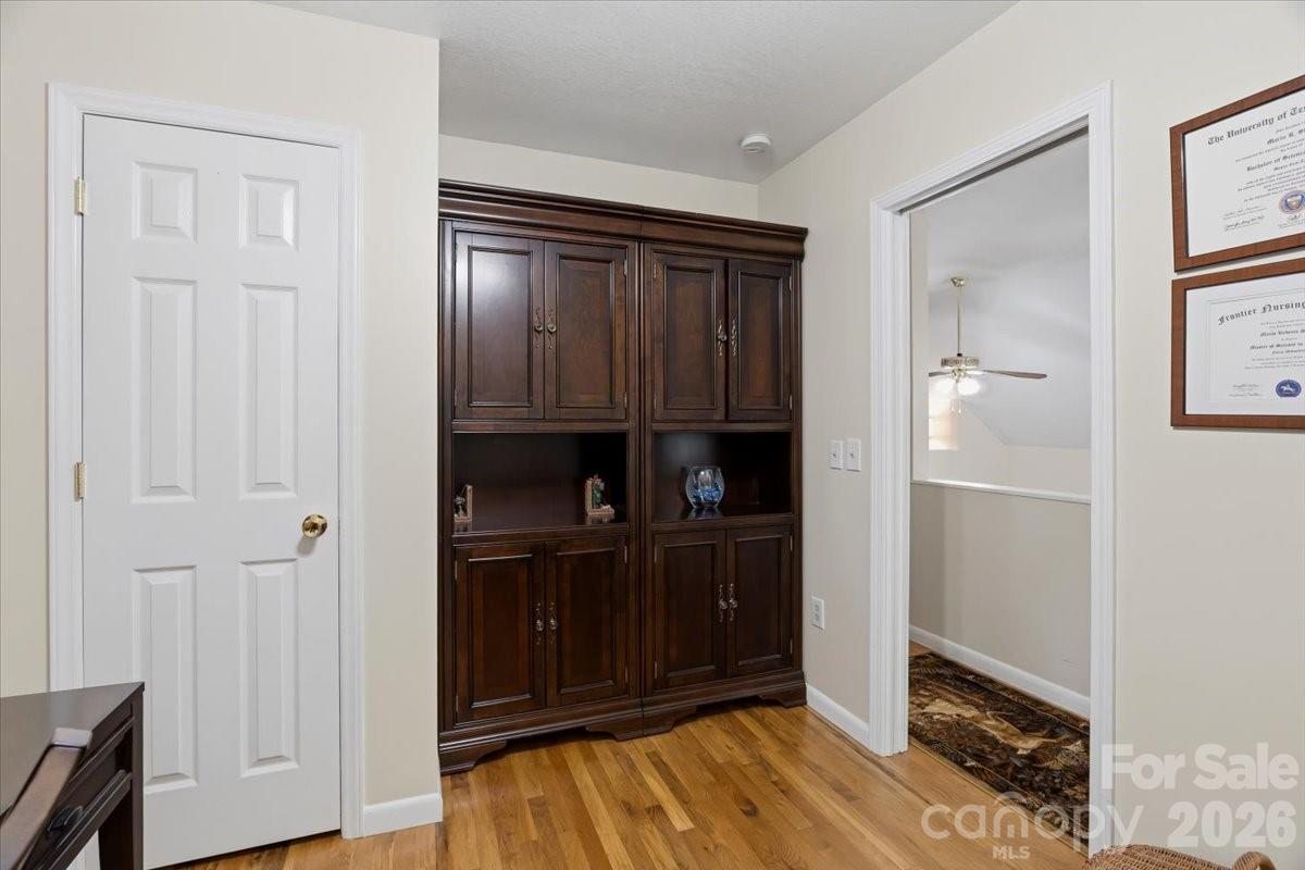 122 Arnold Heights — Waynesville