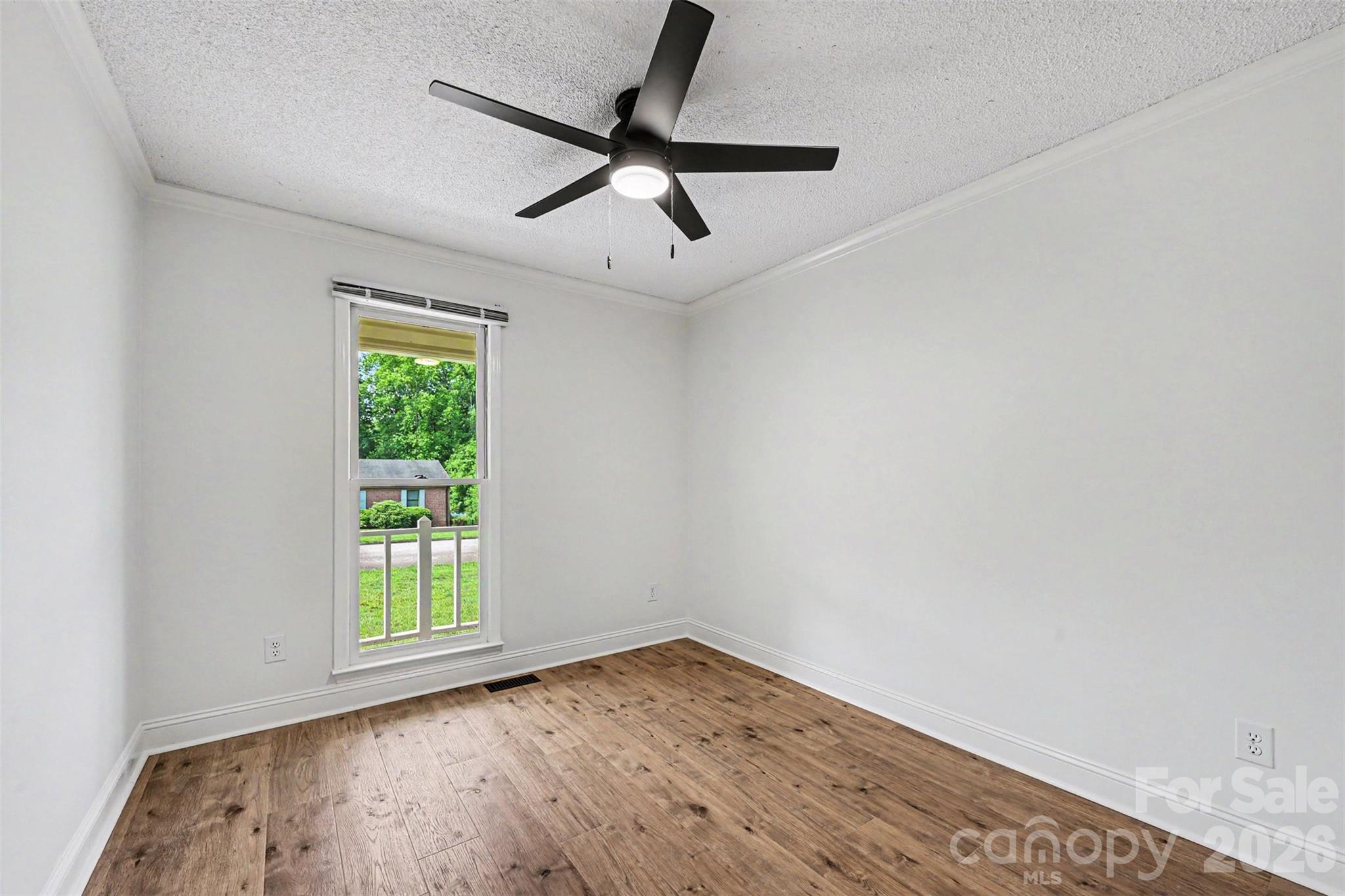 608 Azalea Lane — China Grove