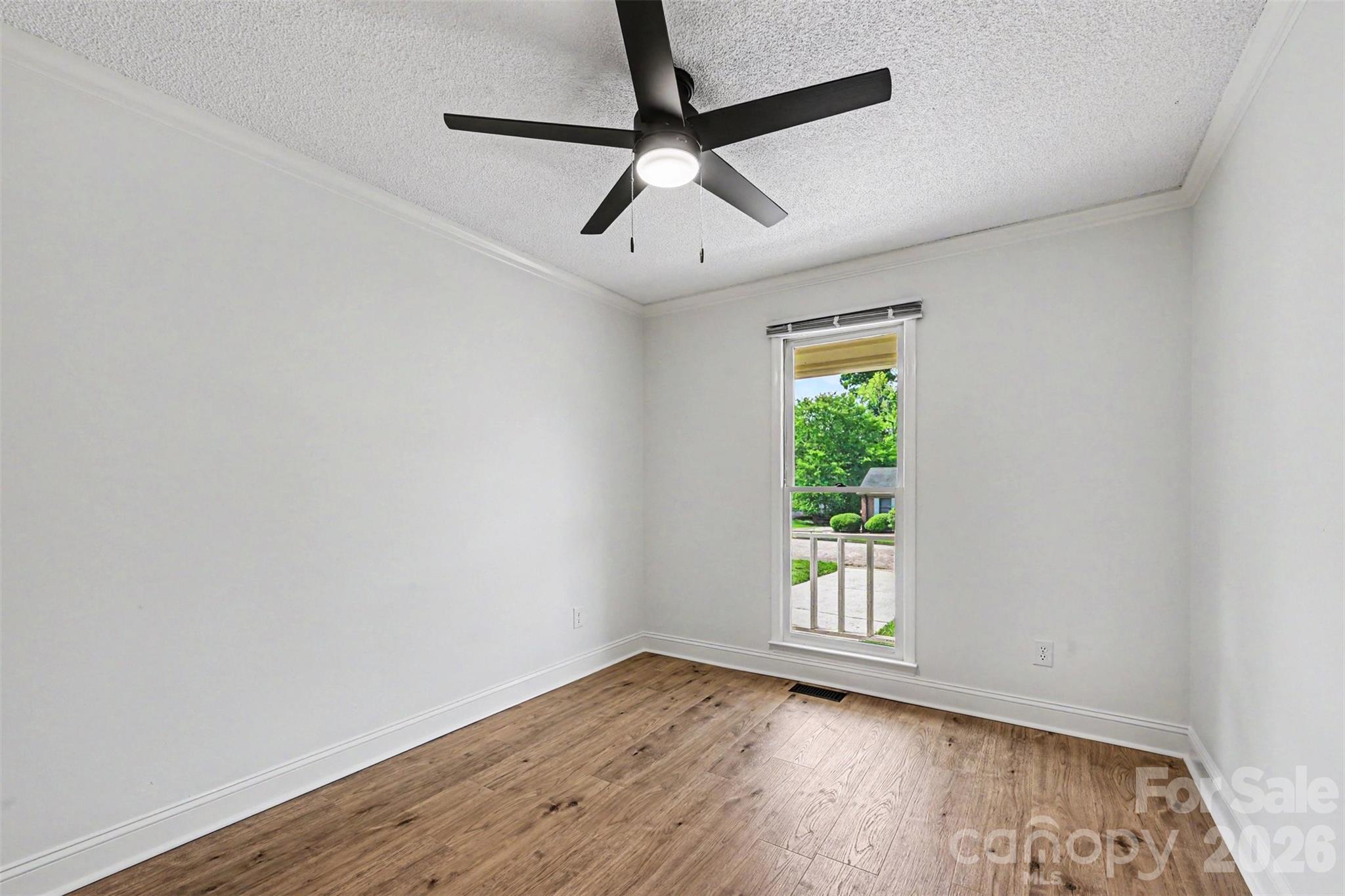608 Azalea Lane — China Grove