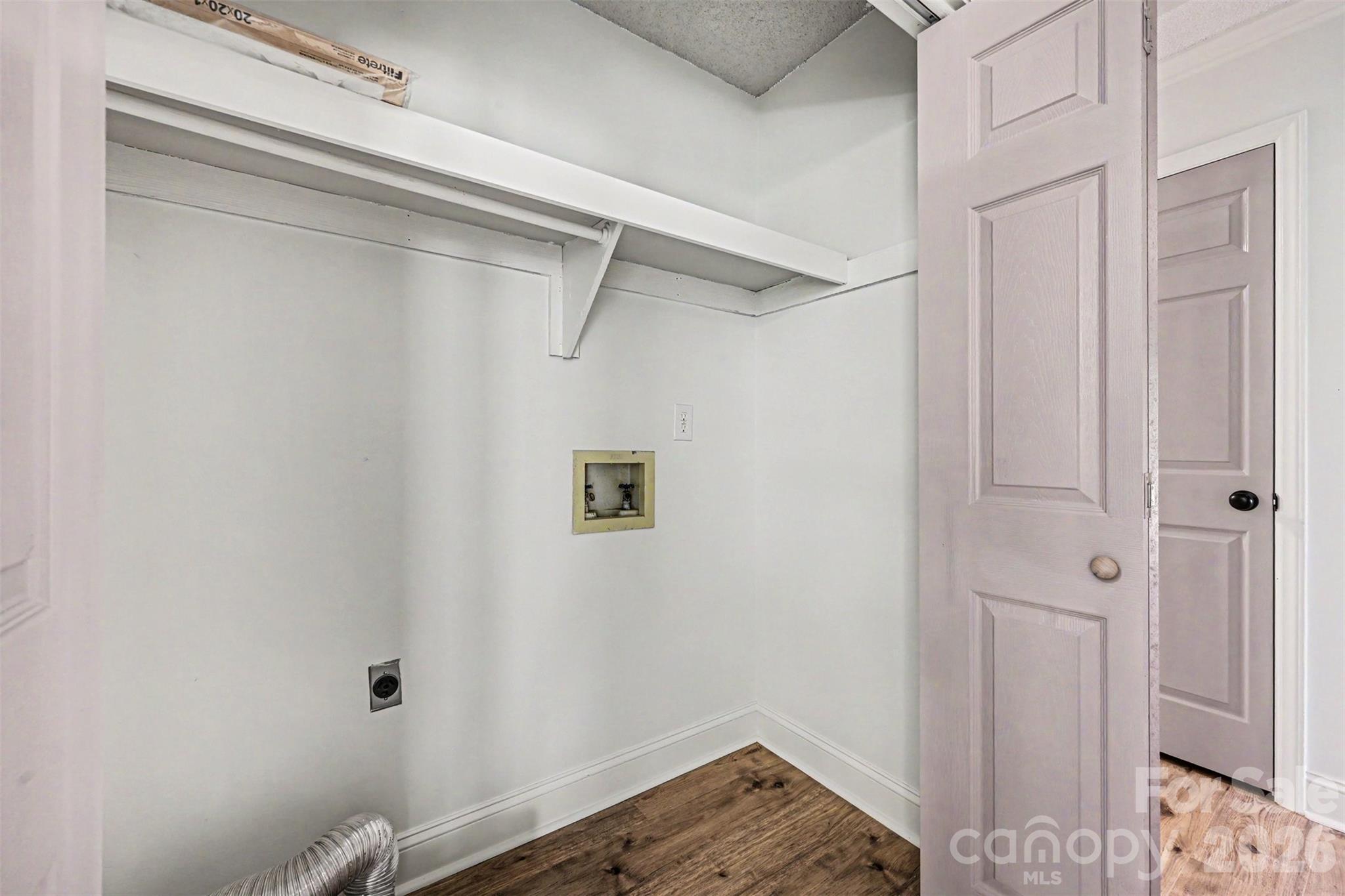 608 Azalea Lane — China Grove