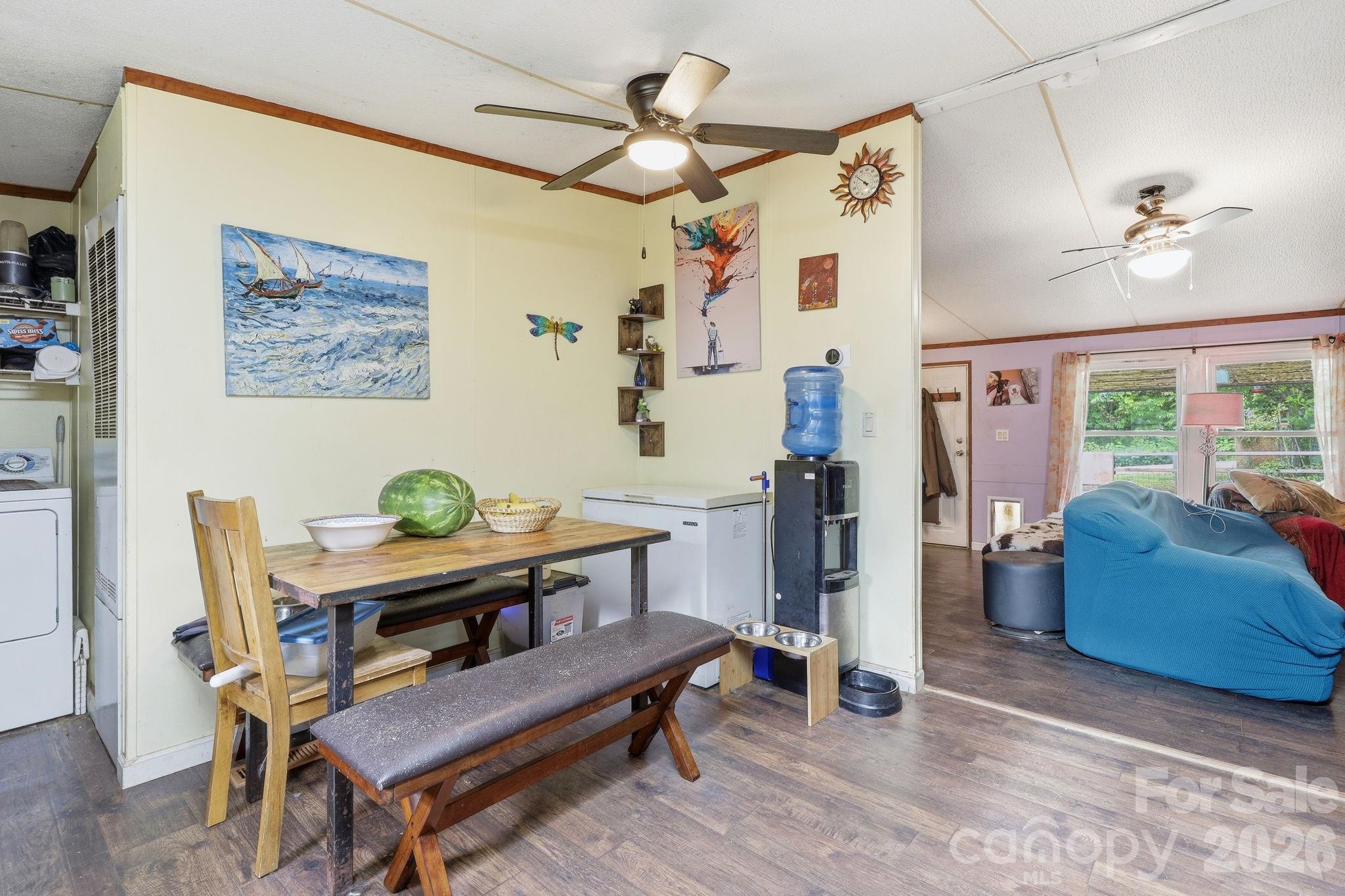 131 Vinewood Circle — Asheville
