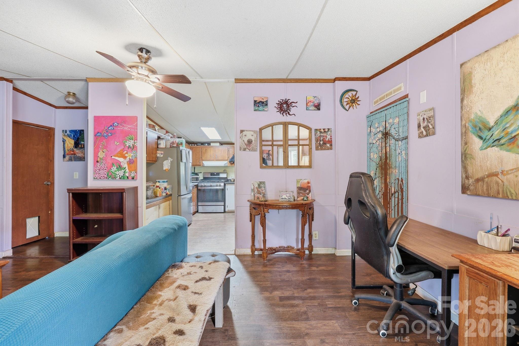 131 Vinewood Circle — Asheville