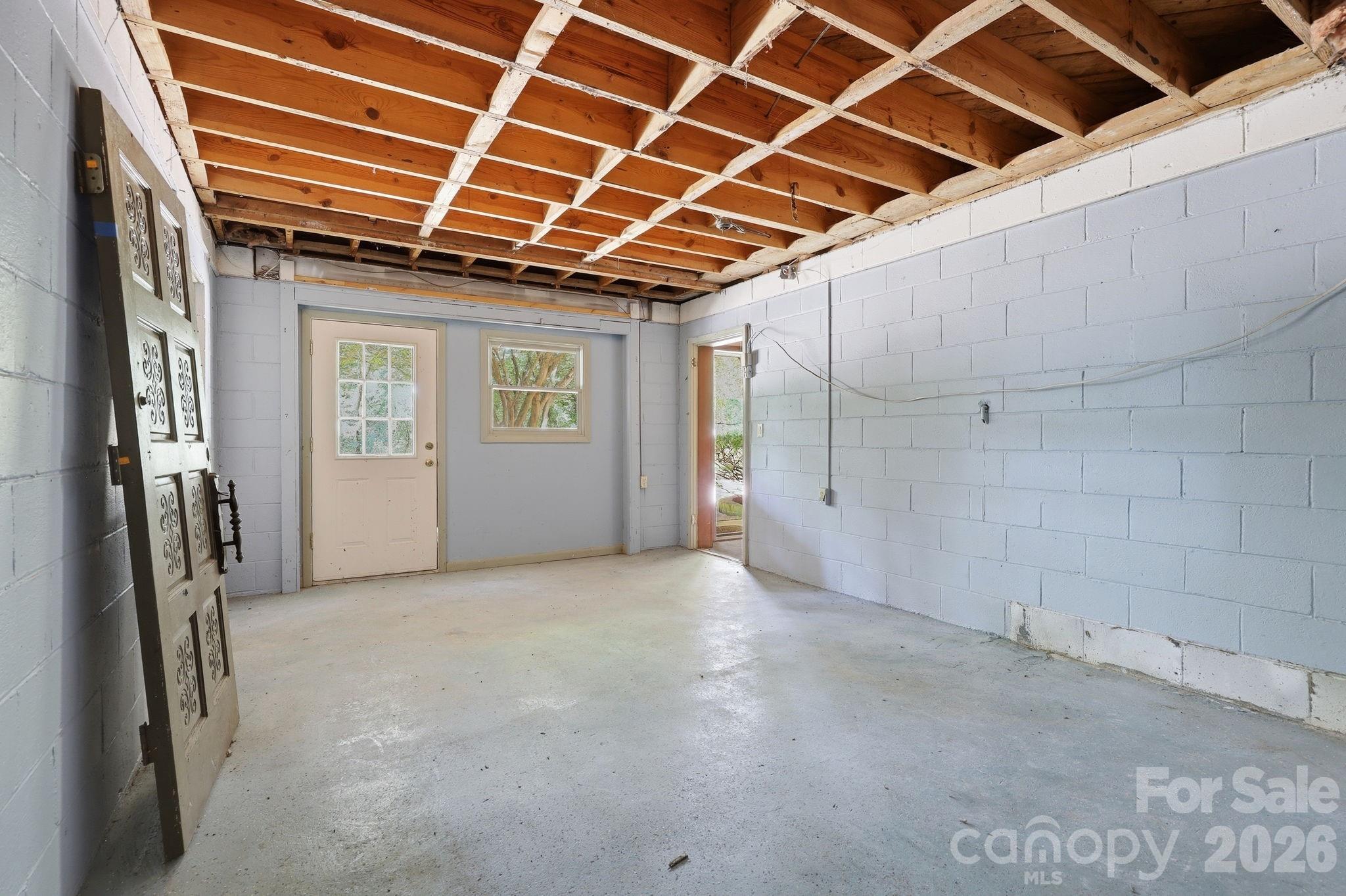 120 Stovall Street — Waynesville