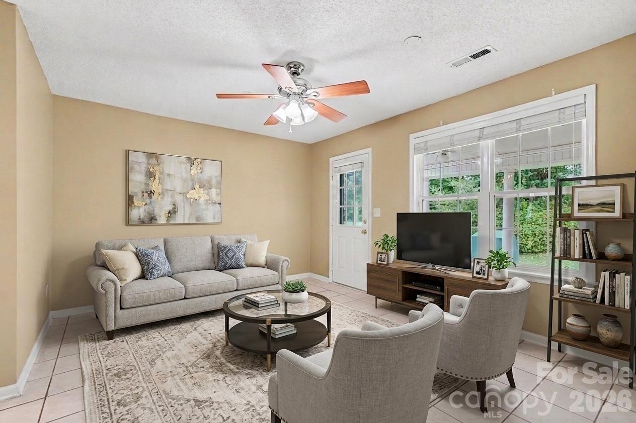 1805 Lillian Lane — Fort Mill