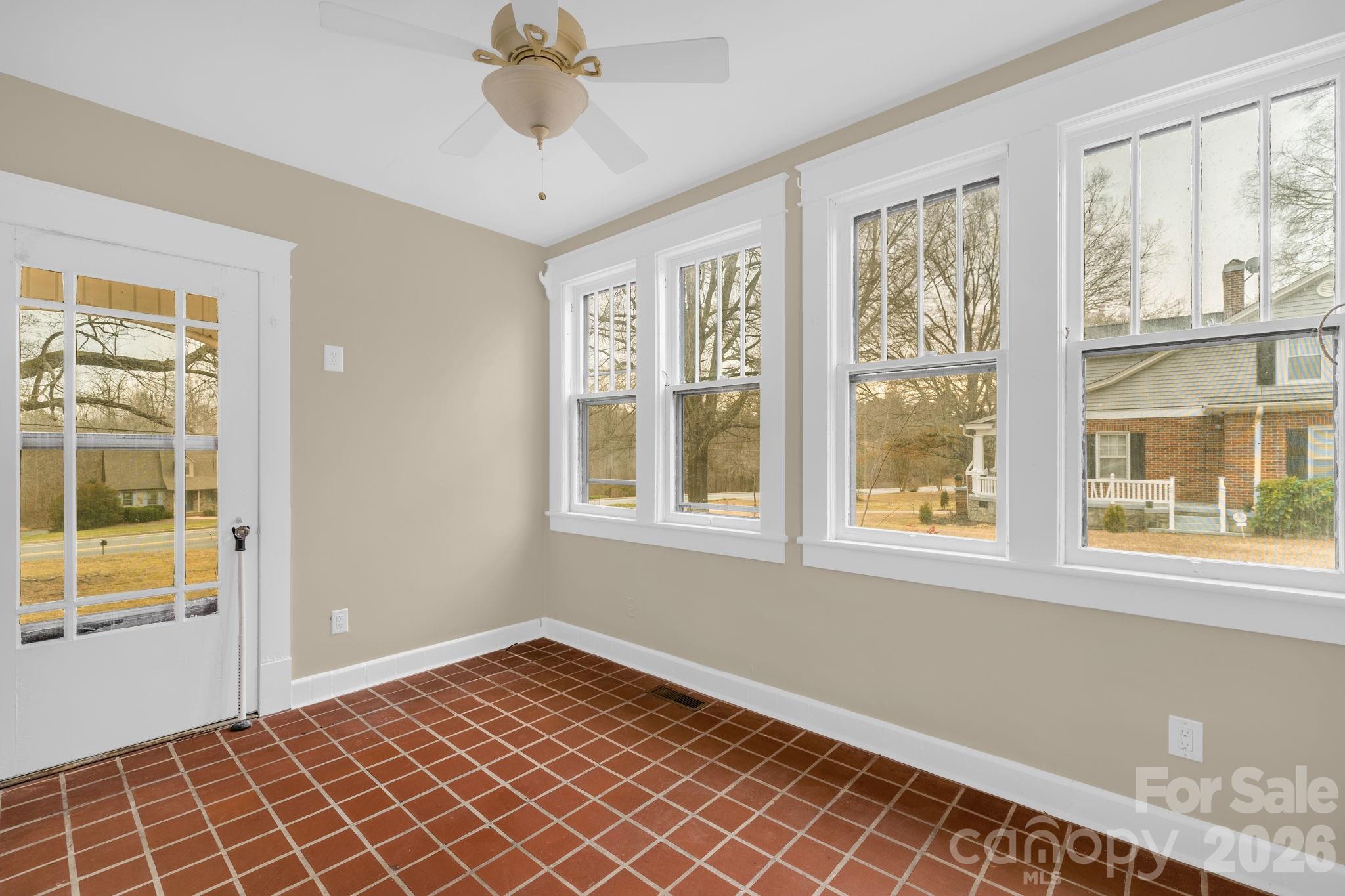 1820 S Park Drive — Reidsville
