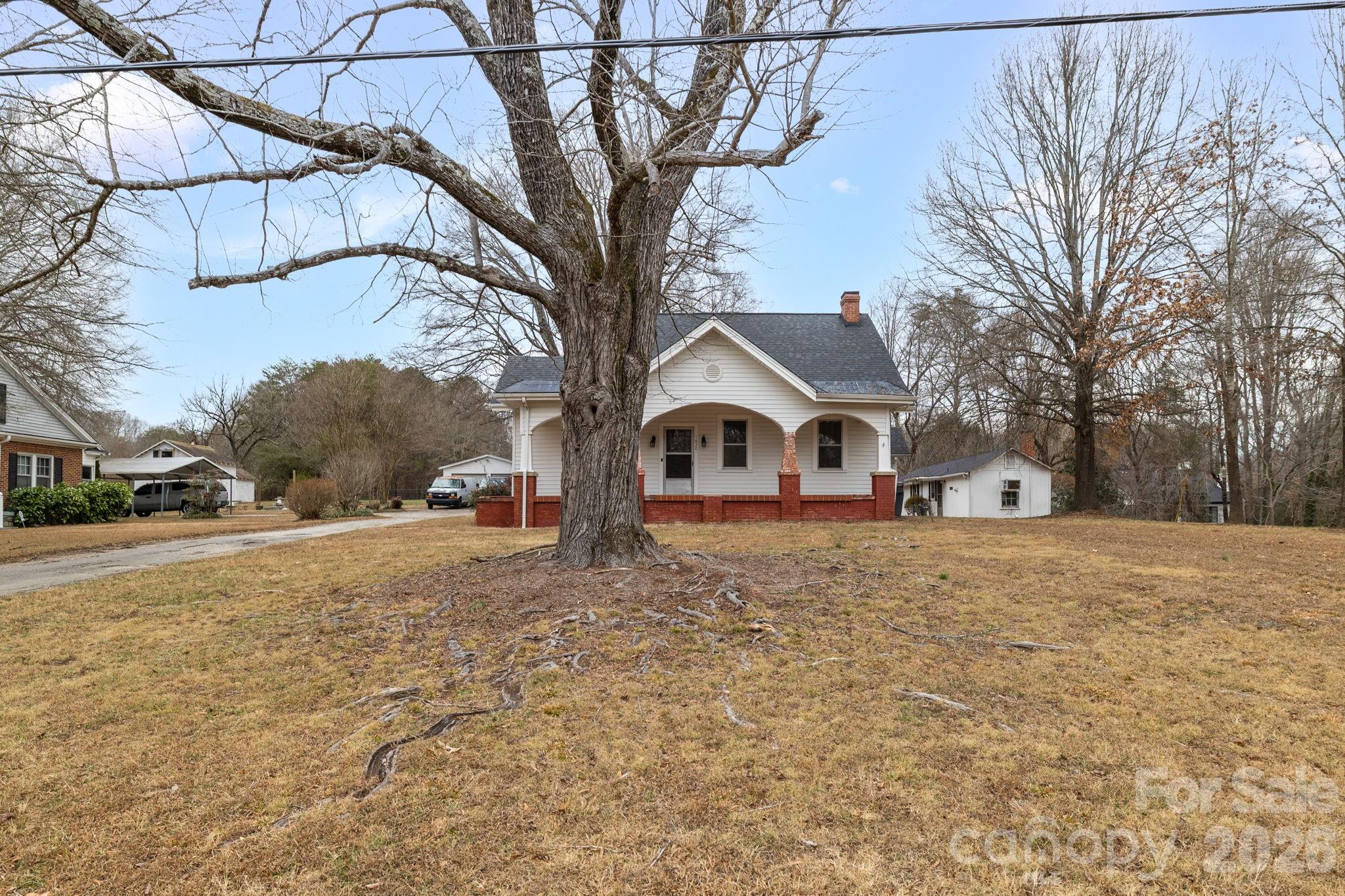 1820 S Park Drive — Reidsville