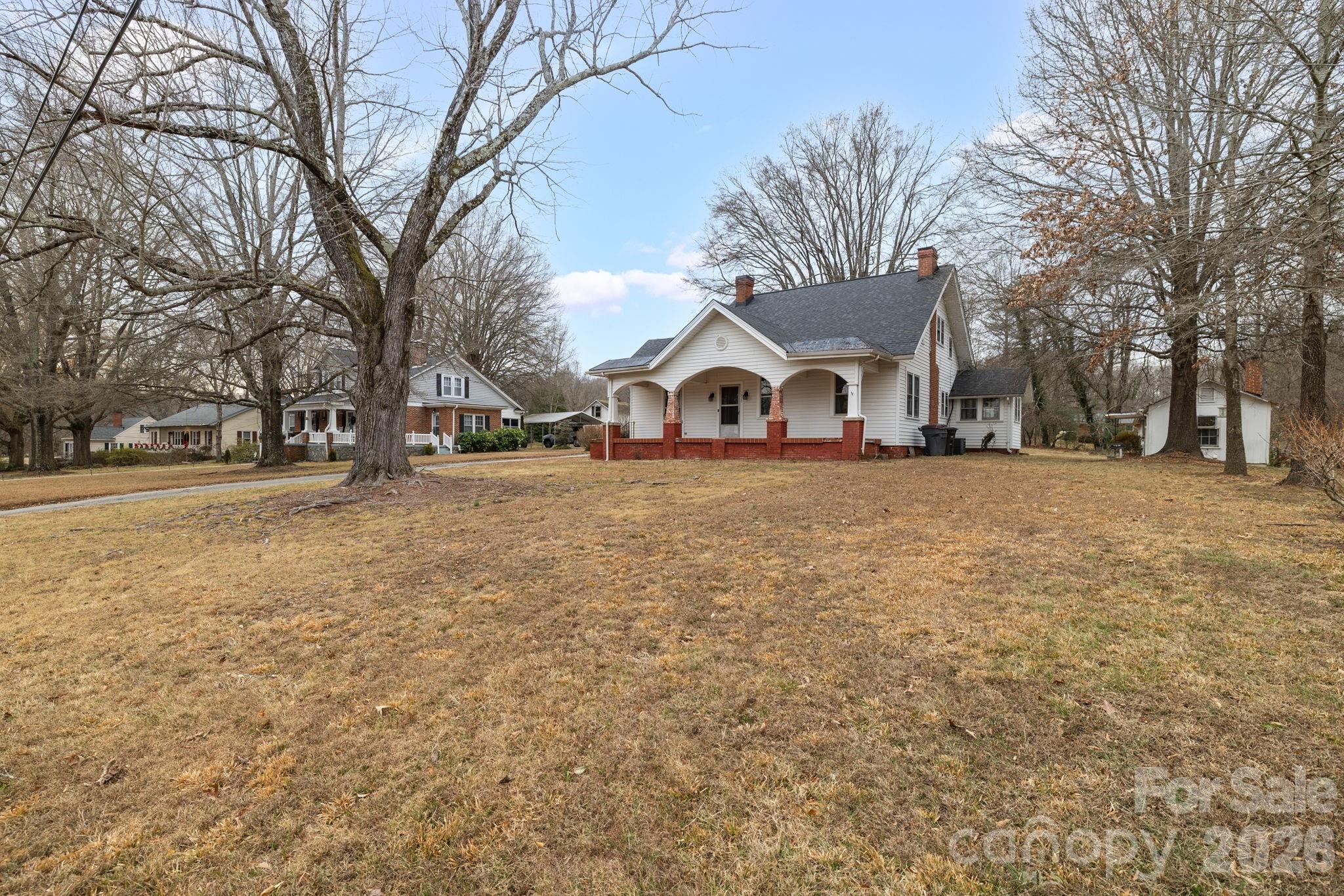 1820 S Park Drive — Reidsville
