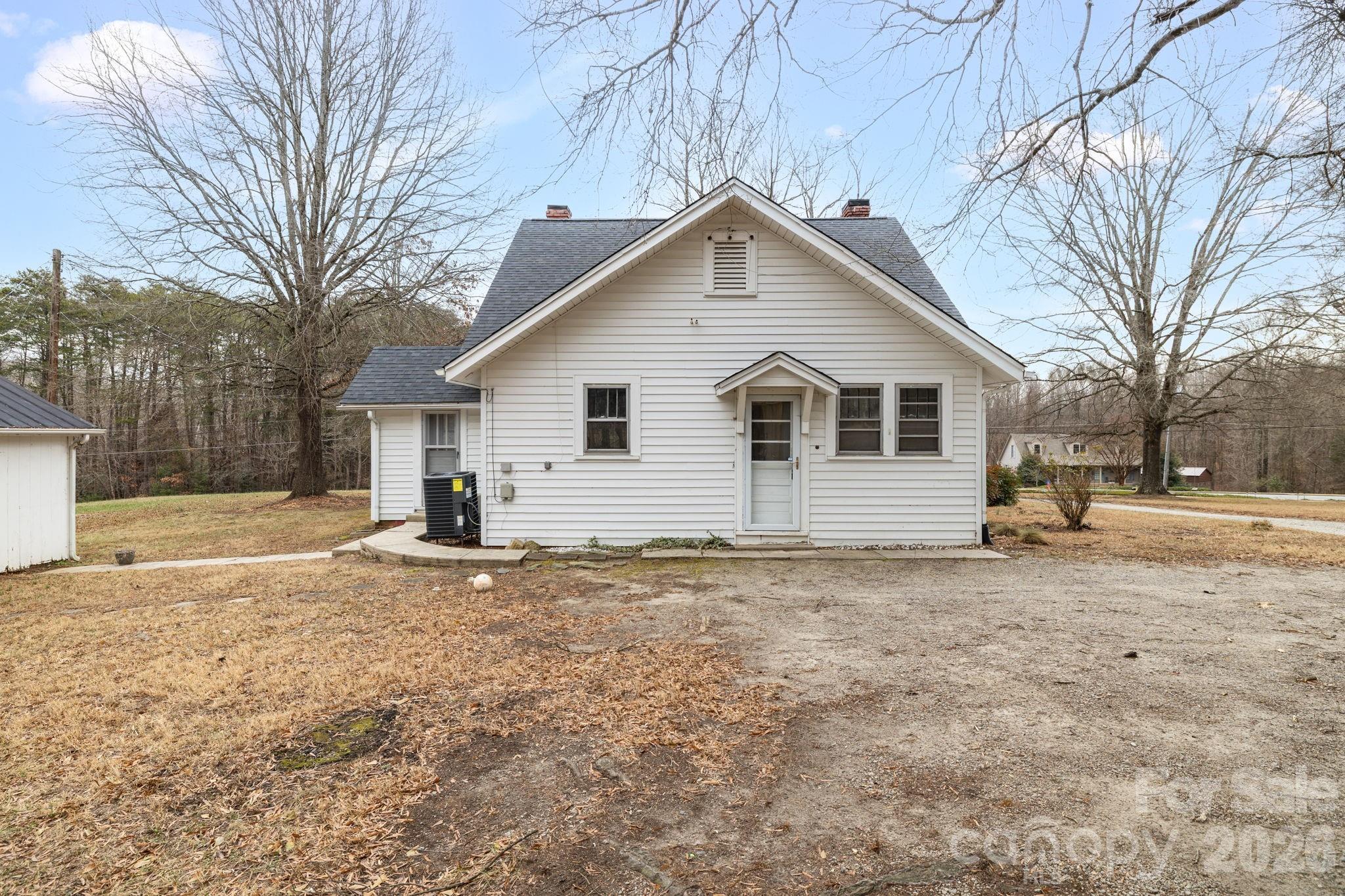 1820 S Park Drive — Reidsville