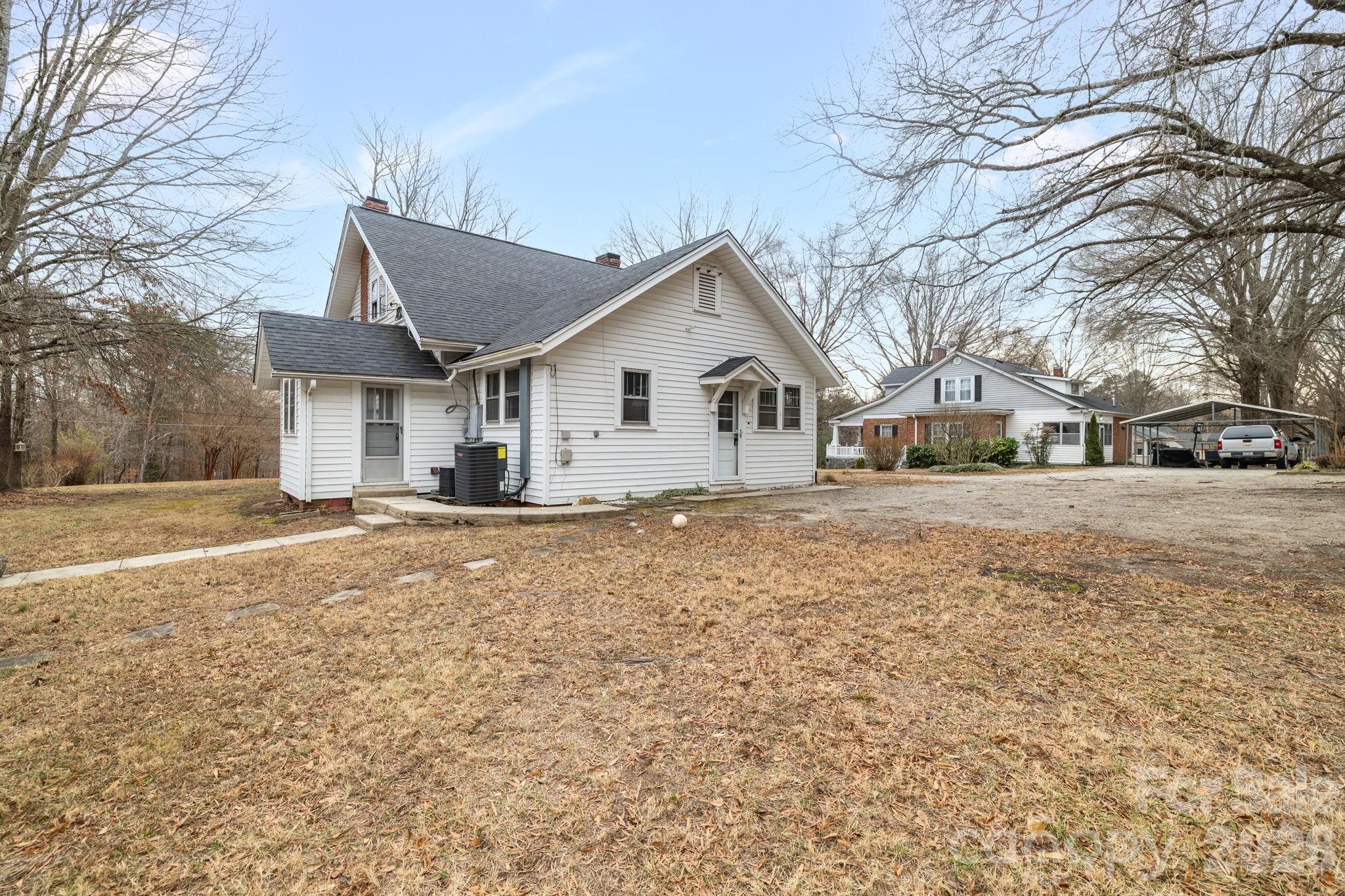 1820 S Park Drive — Reidsville