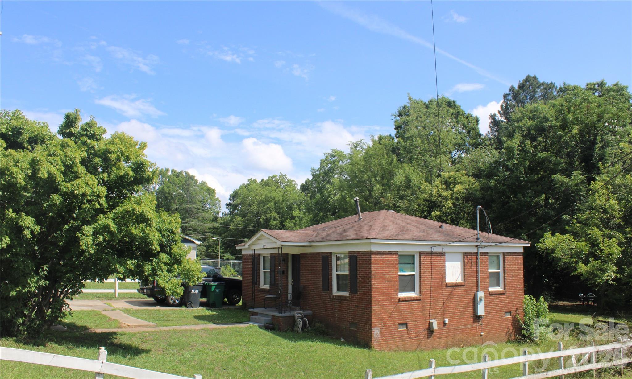 809 Norris Avenue — Charlotte