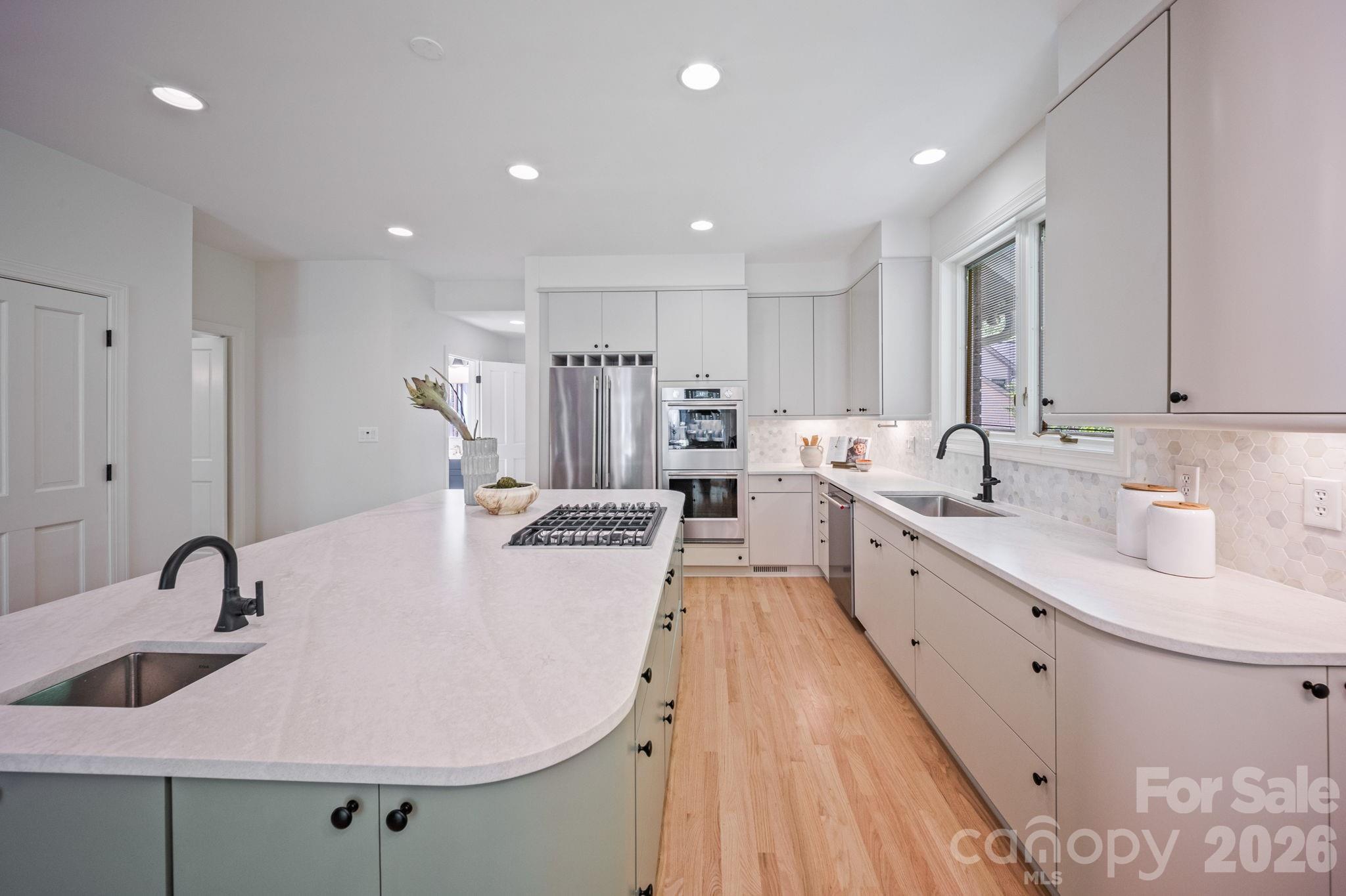 5901 Marsailles Court — Charlotte