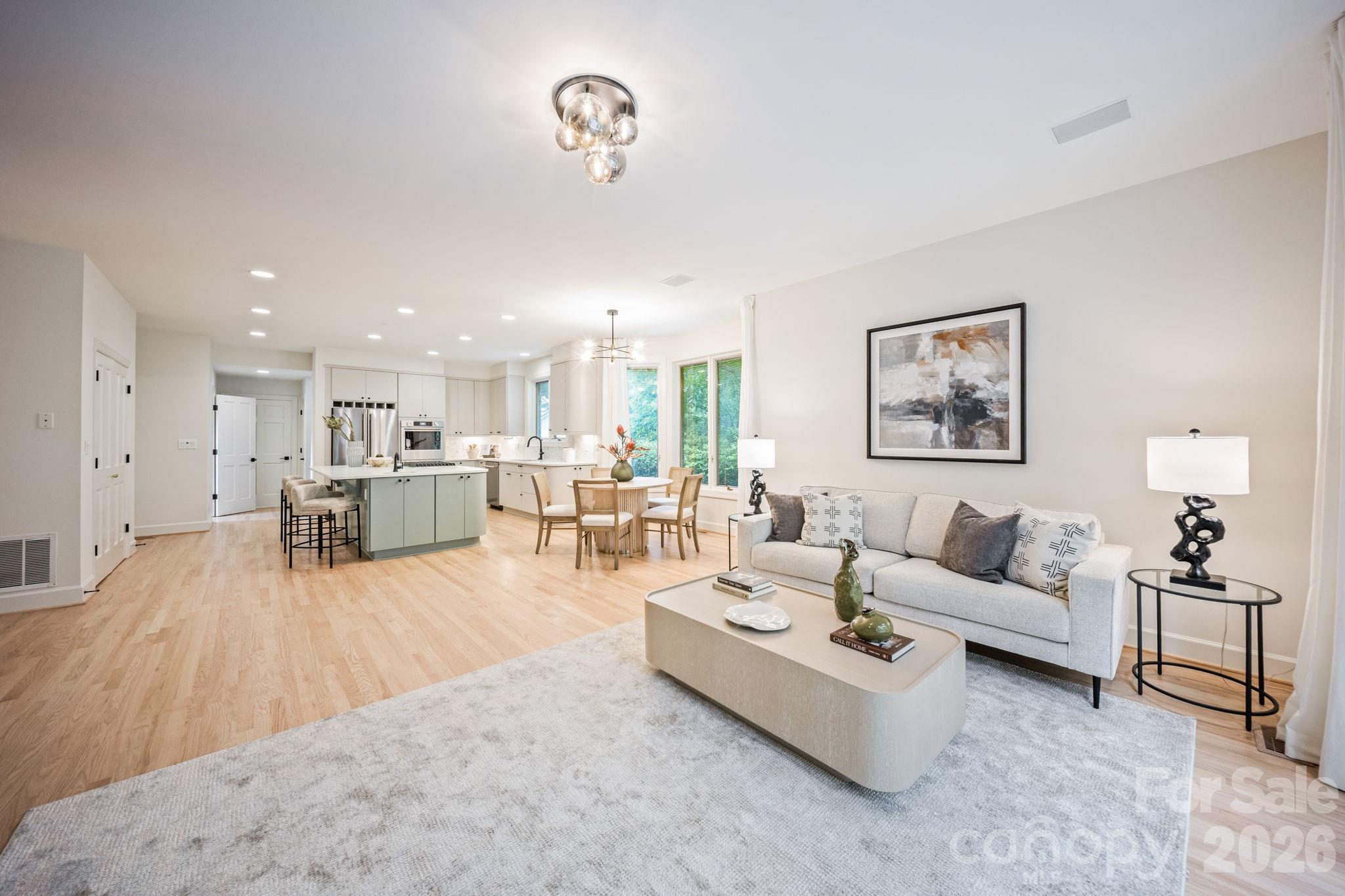 5901 Marsailles Court — Charlotte