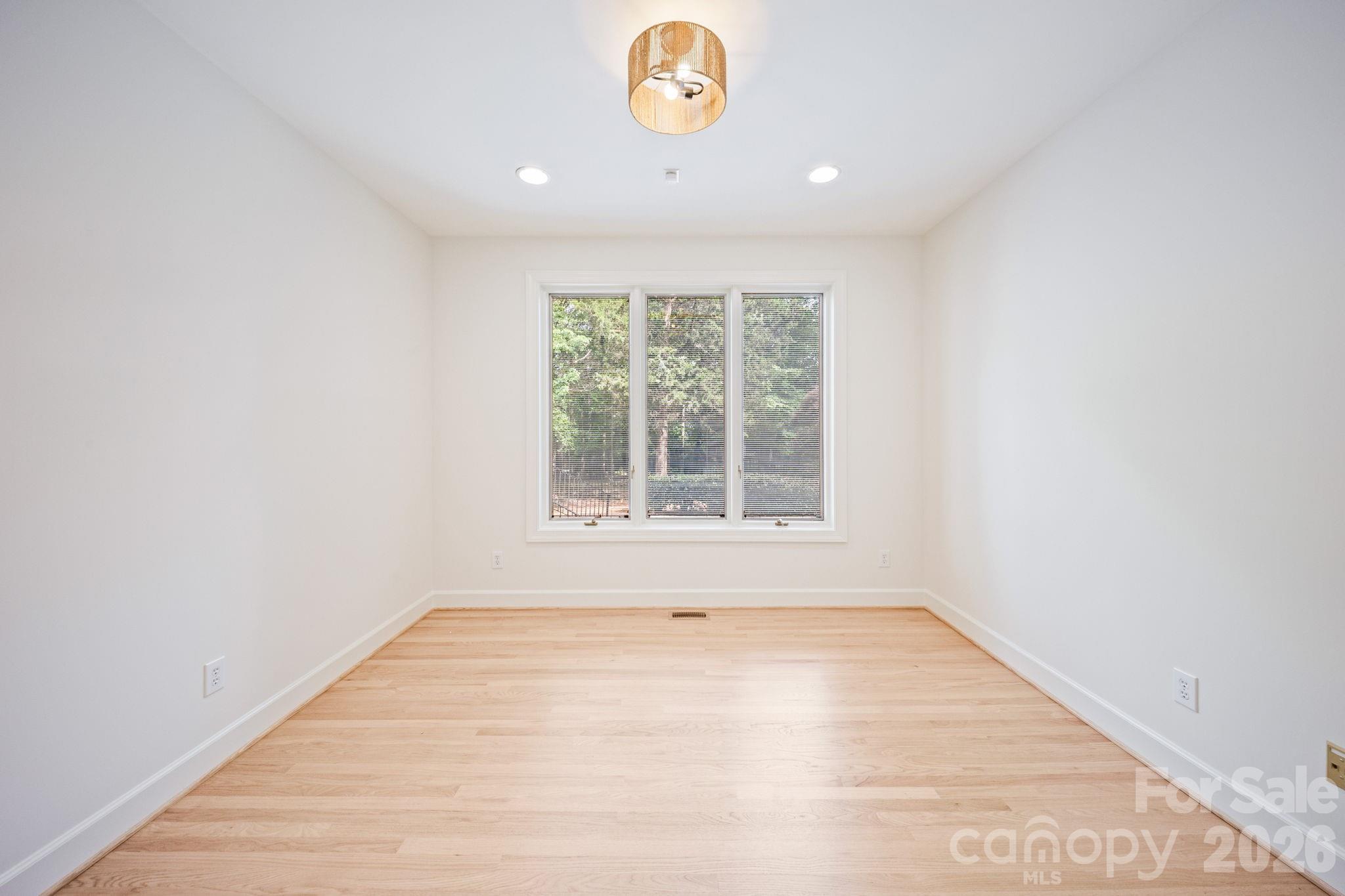 5901 Marsailles Court — Charlotte