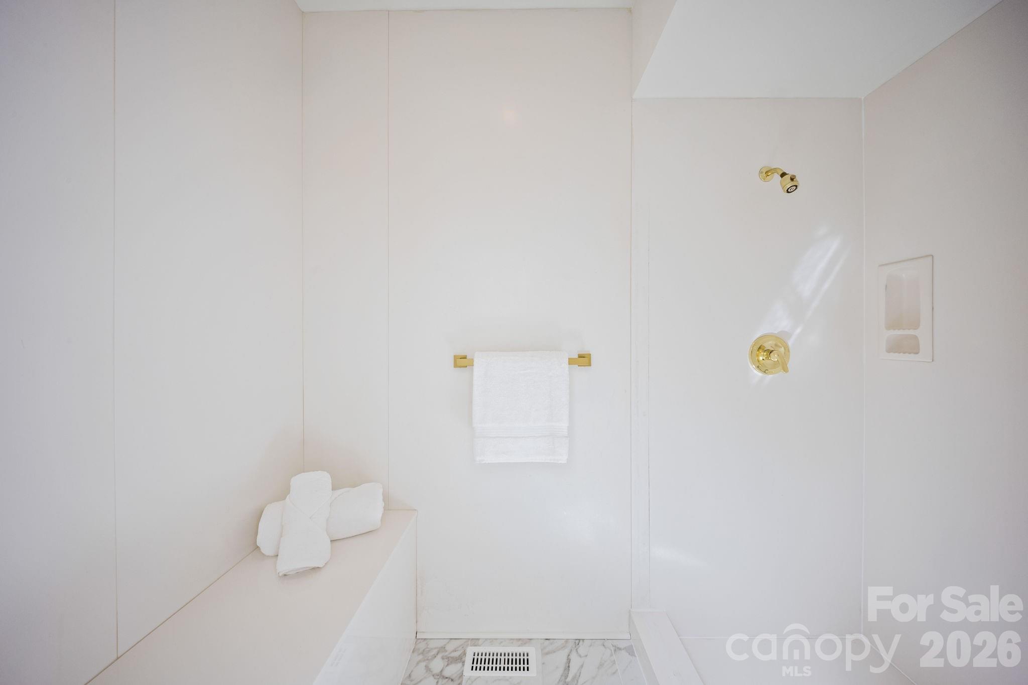 5901 Marsailles Court — Charlotte
